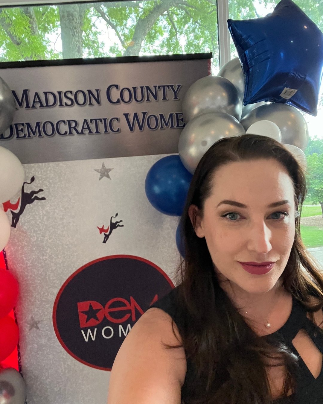 Wonderful Night at the Madison County Democratic Women's JFK Scholarship dinner last night! 

They picked two amazing young women to receive scholarships who had resumes that already impress!

#Democrats #JFK