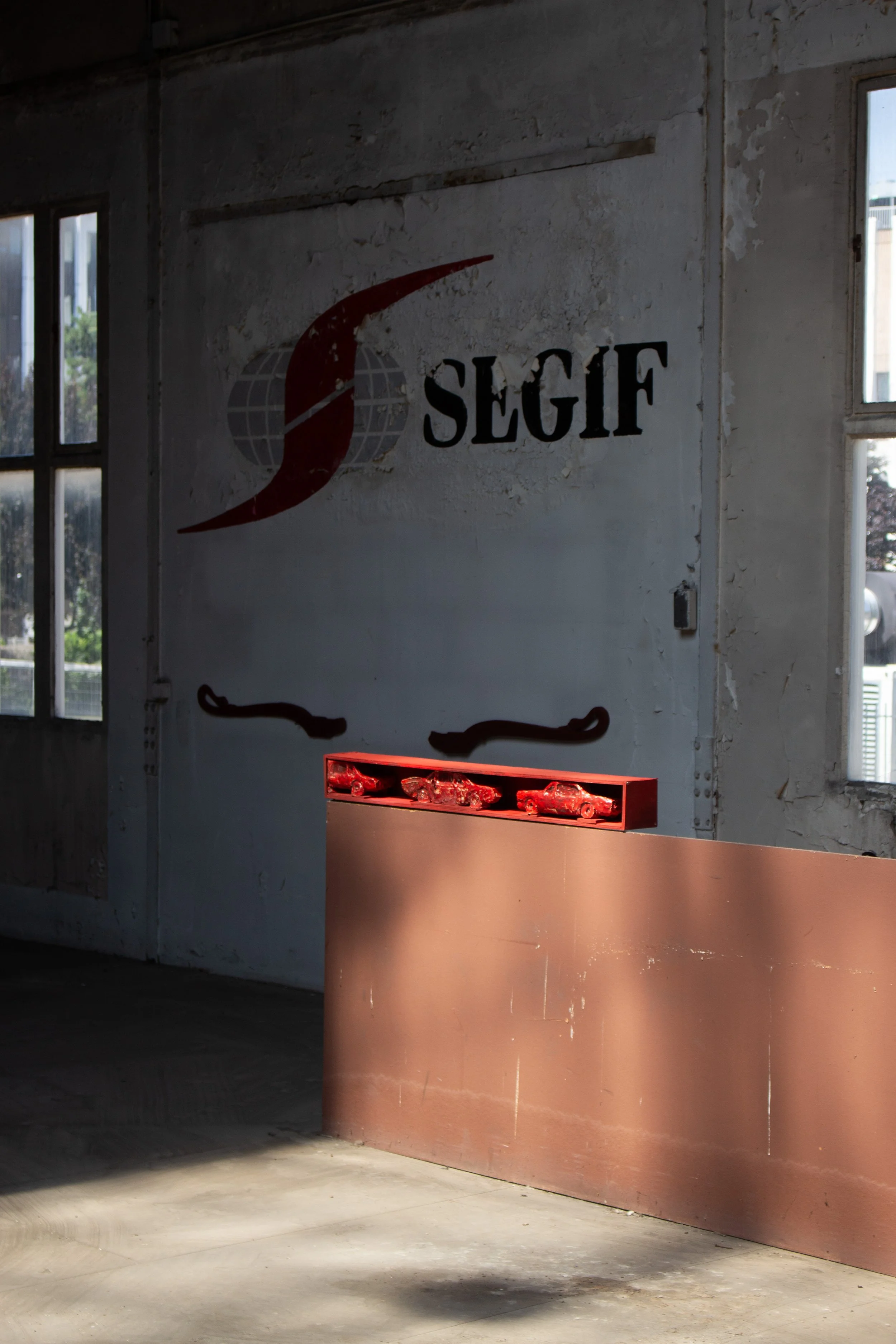 FALKING WALL- Duo with Valentine Prisette