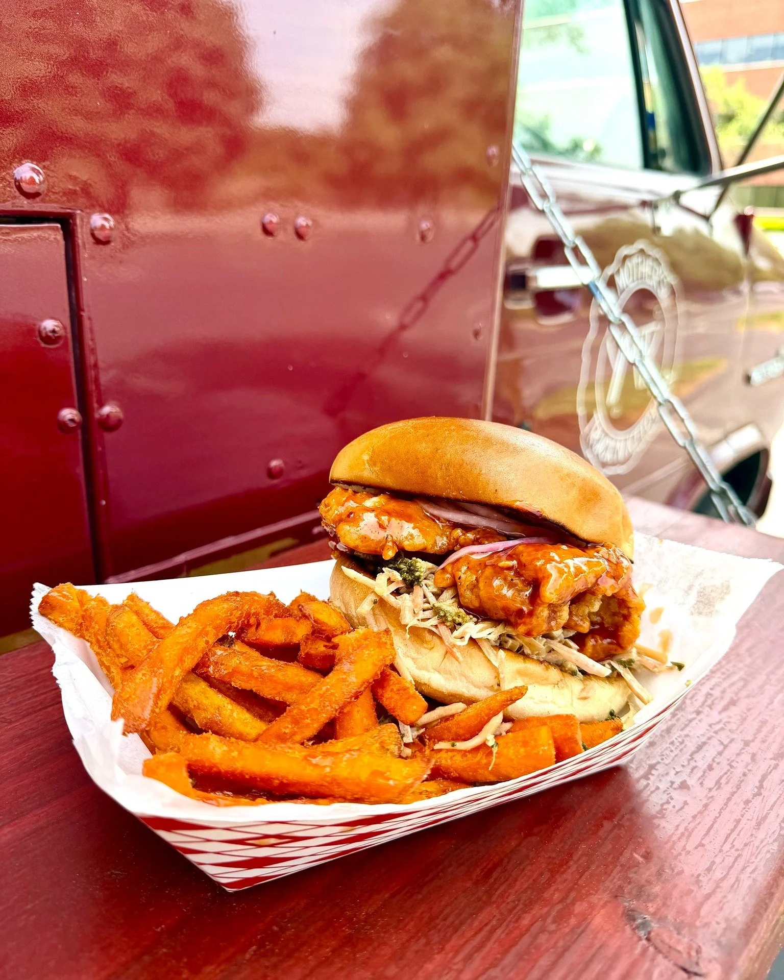 Serving up serious long weekend energy. 🍔🍟

Catch @yamotherstrucknkitchen every Friday from 11am - 2pm at 271 Waverley Oaks Road.

The only Friday commitment we fully support. 😏🙌