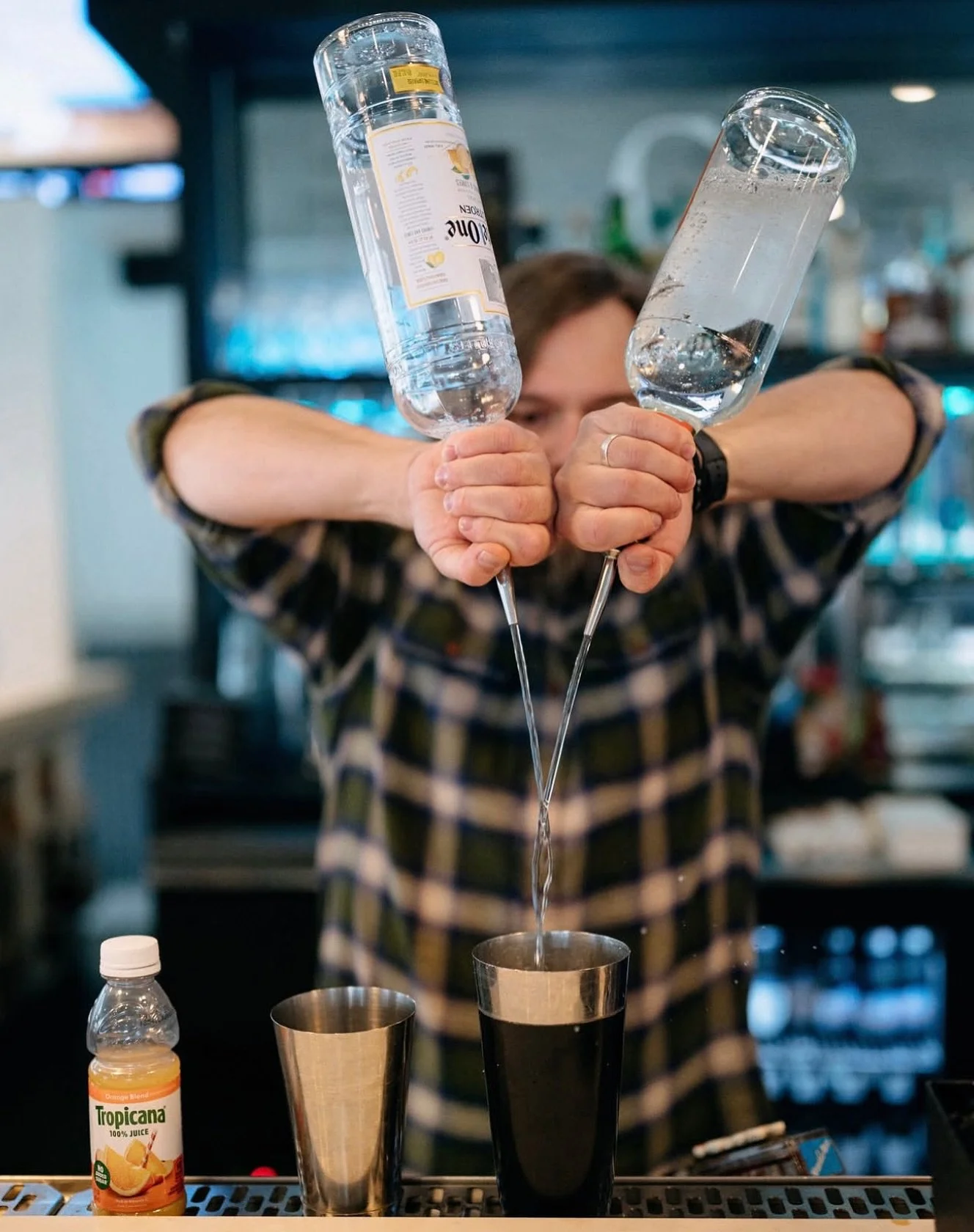 Friday nights, done right 🍸😏

📷 @citystreetsrest 

#Waltham #WaverleyOaks #CityStreetsRestaurant
