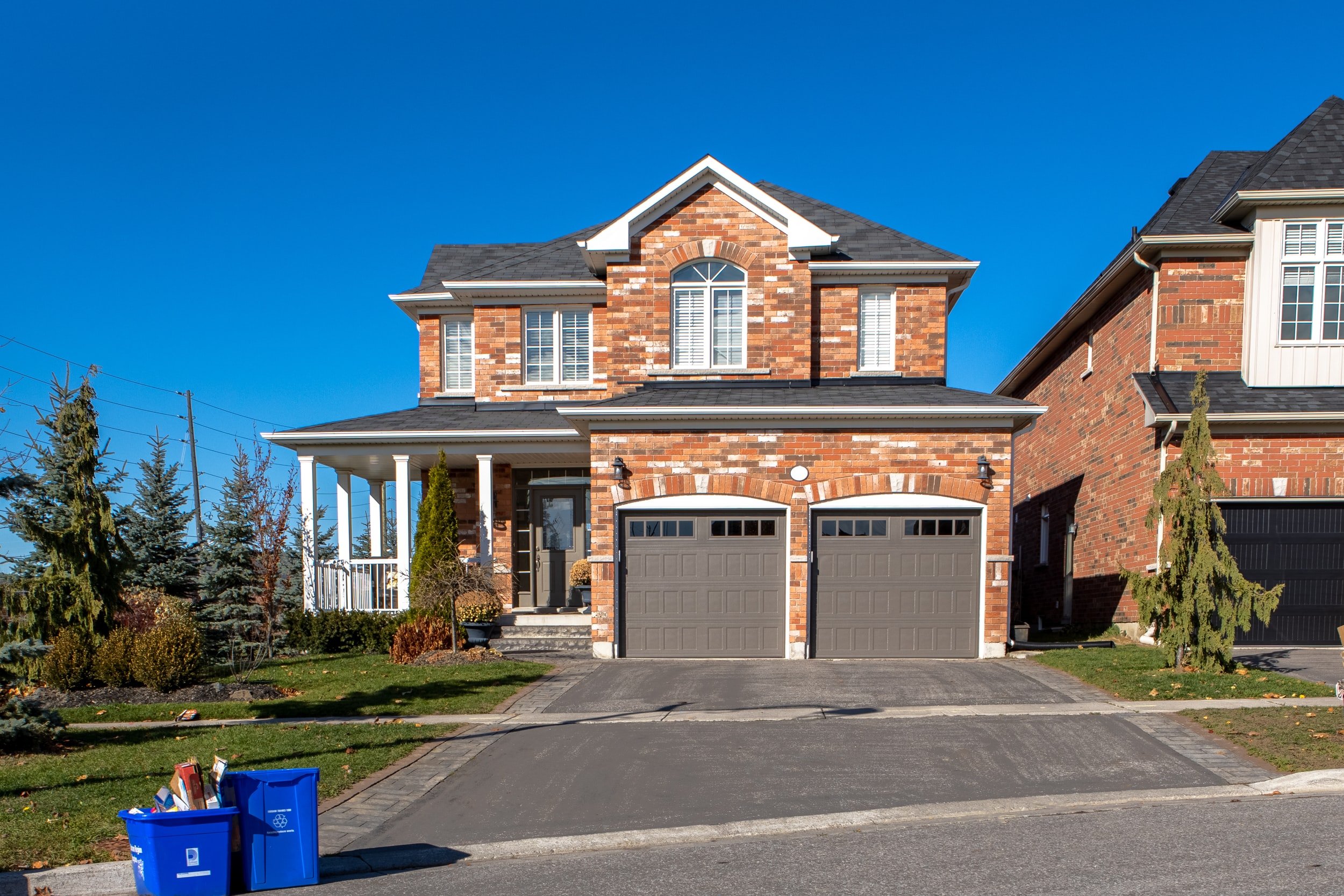 Four Common Problems With Garage Doors