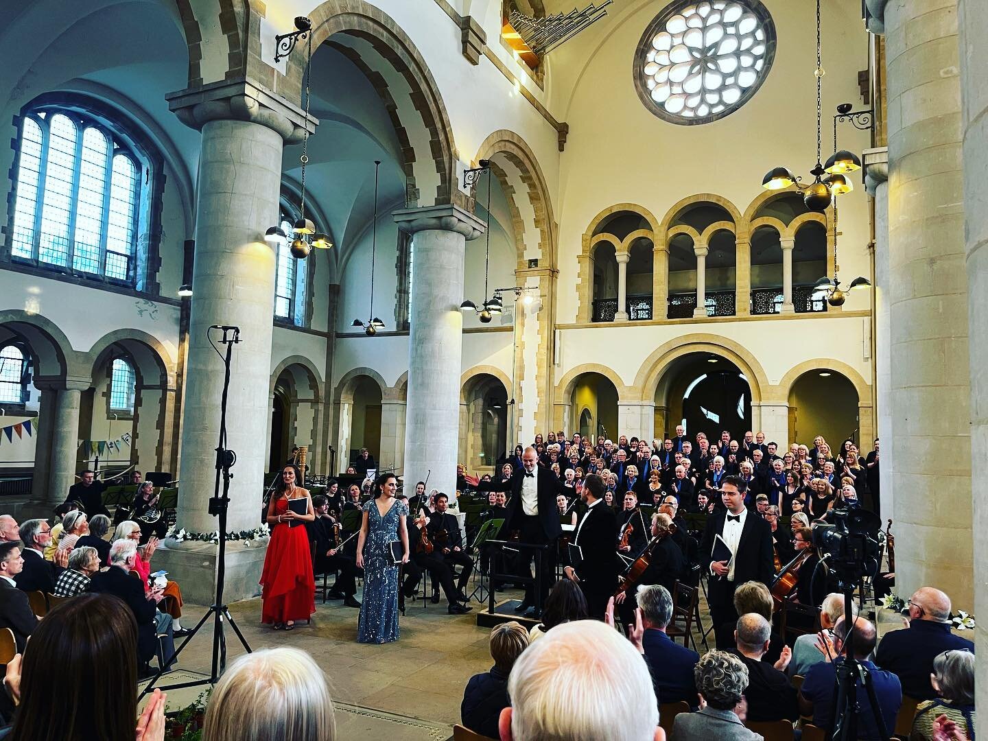 What an amazing night! My debut with the @bsorchestra as the mezzo soprano soloist in the world premiere performance of @teresabarlowcomposer&rsquo;s Requiem 2020. It was made extra special to have some of my family there to share the performance wit