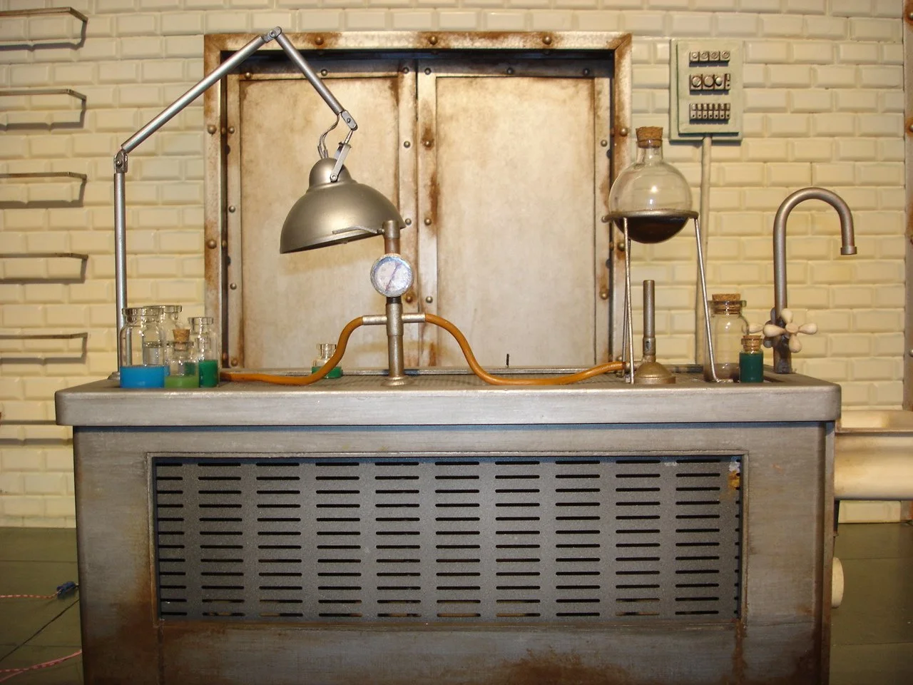 Lab Experimentation Table.JPG