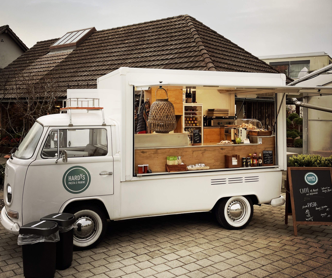 Hardys Pasta Panini.png