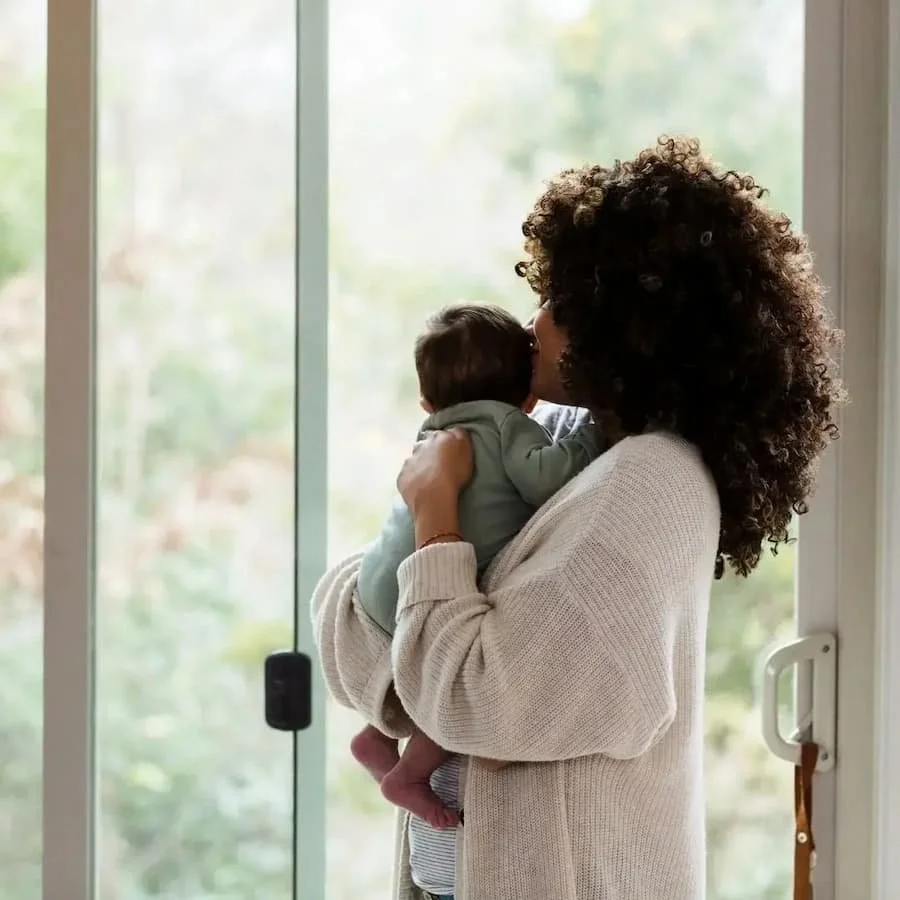 How to Support Someone Dealing with Postpartum Anxiety