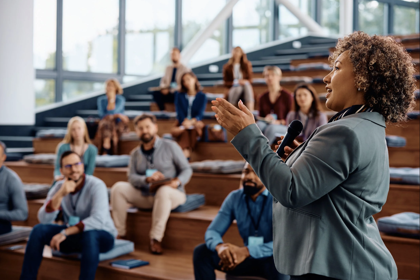 6 Tips to Train Your Industry Speakers to Present Like Pros