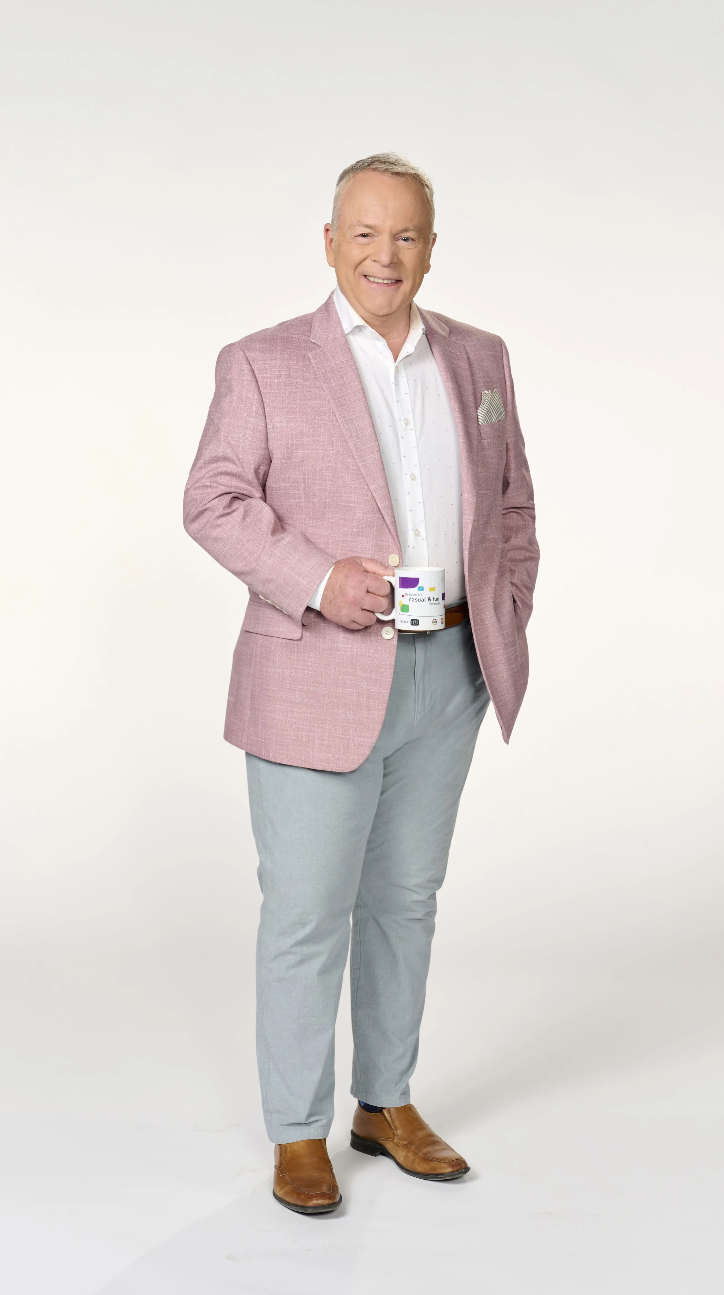 Bob Cowan, Morning Live Host/
Photographer: Carole & Roy Timm Photography