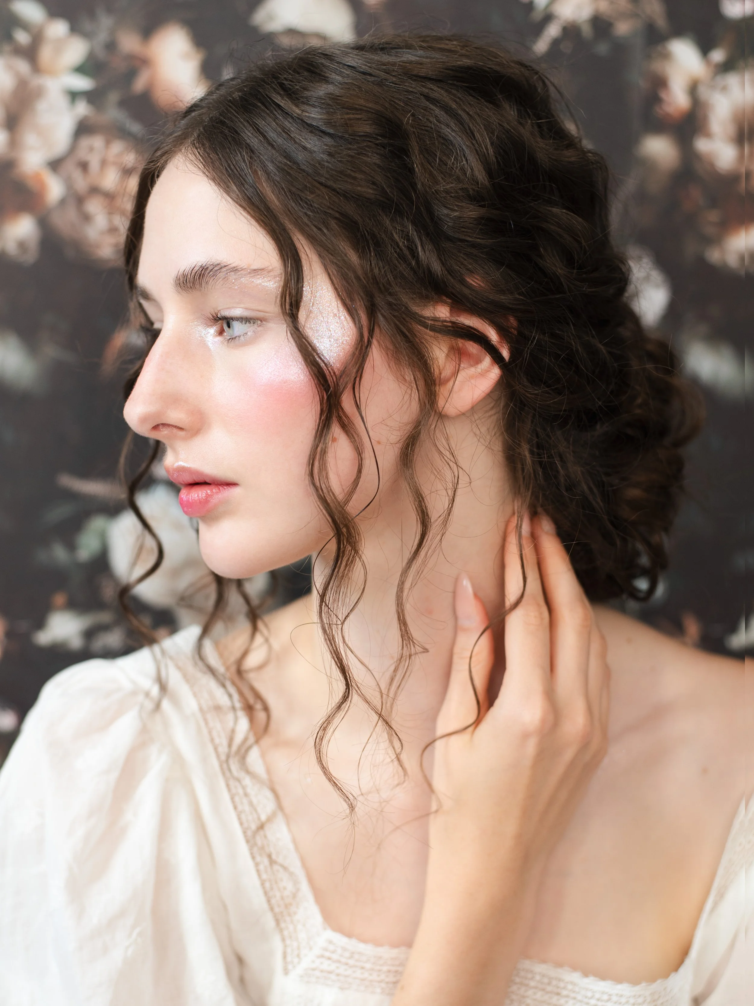 Model: Alison Williams/ Photographer: Lillian Fu/ Hairstylist: Yaroslavla Voroniuk 