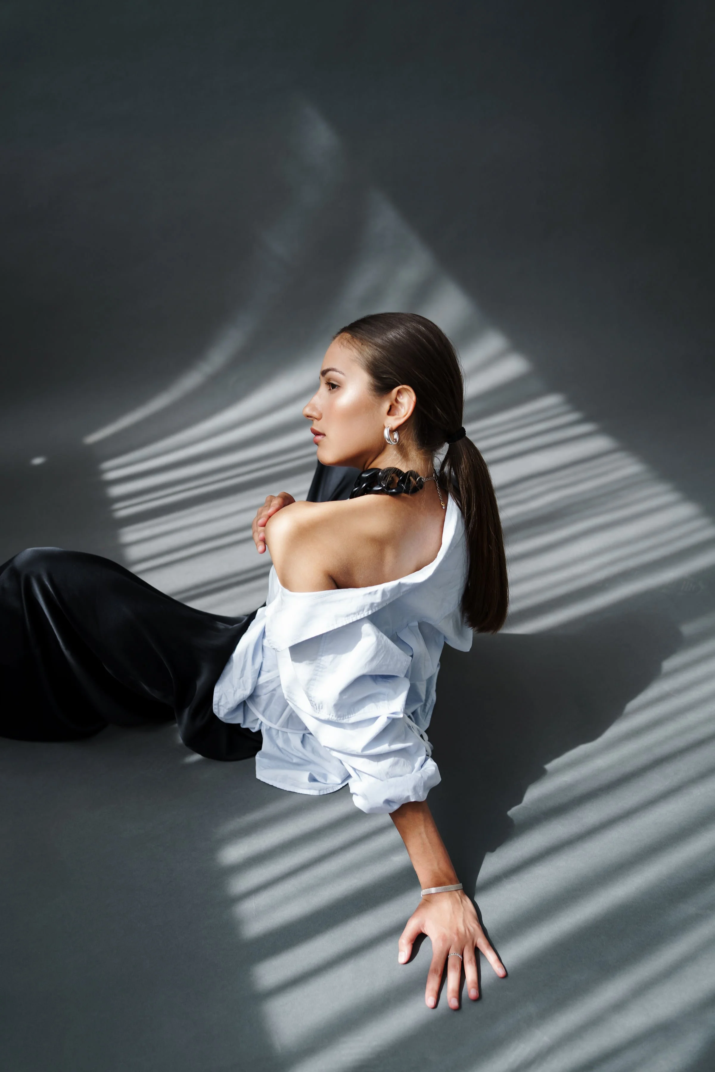 Model: Daria Lieskova/ Stylist: Natalia Ledeneva/ Photographer: Anastasia Nasyko