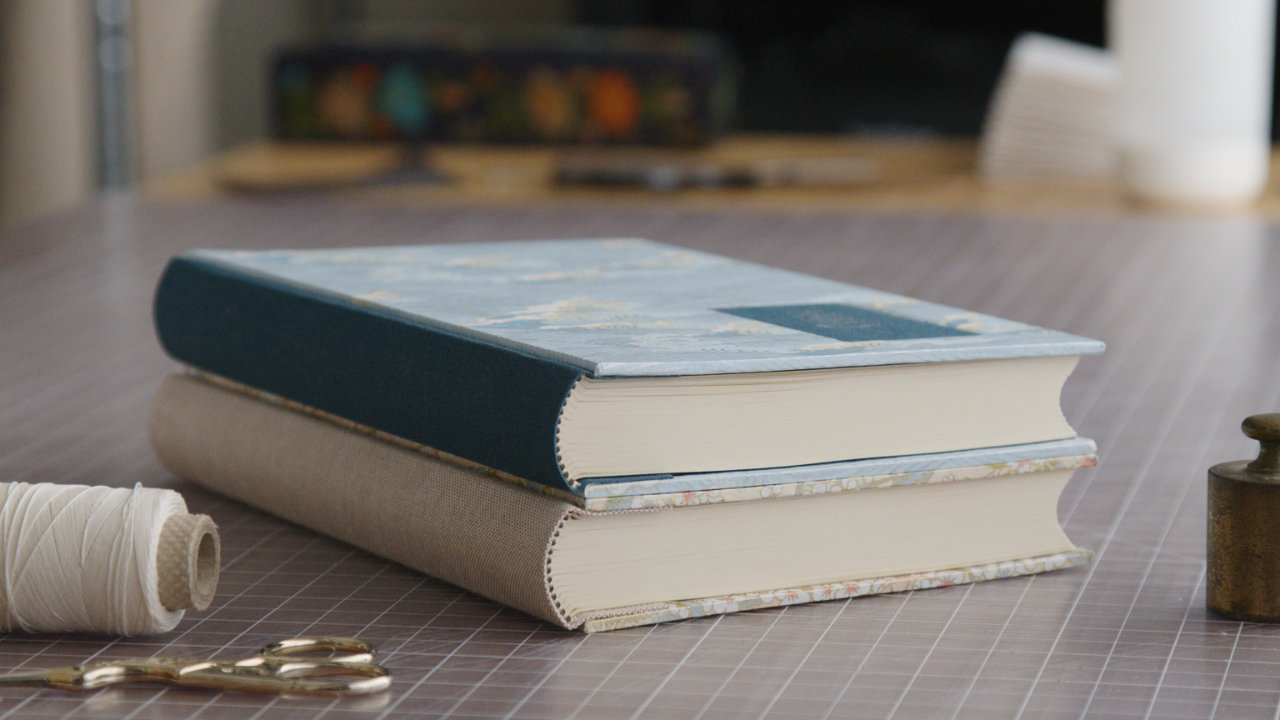PDF Pattern: Rounded Spine 3-Piece Bradel Binding