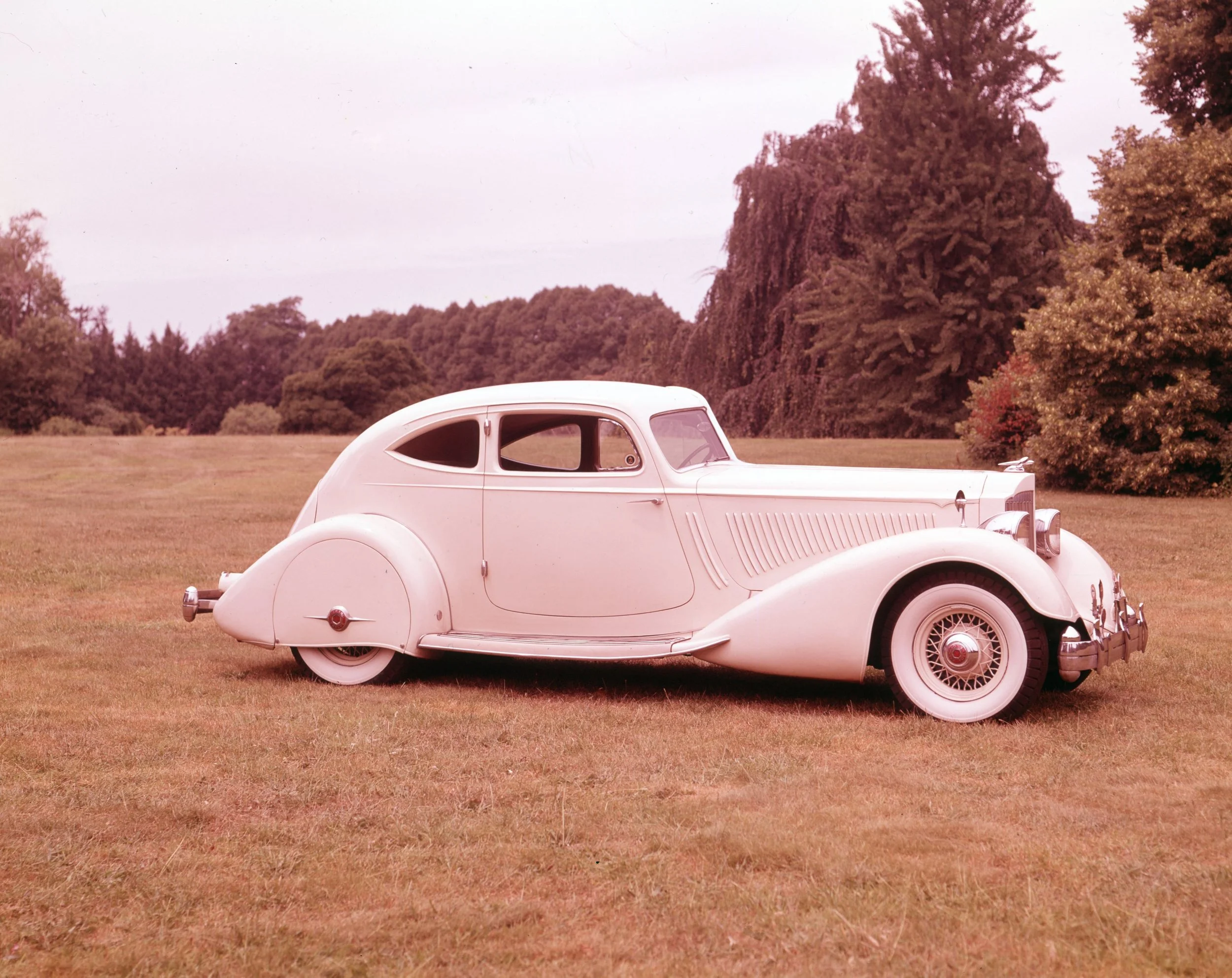 Packard 1934 1106 Twelve Sport Coupe