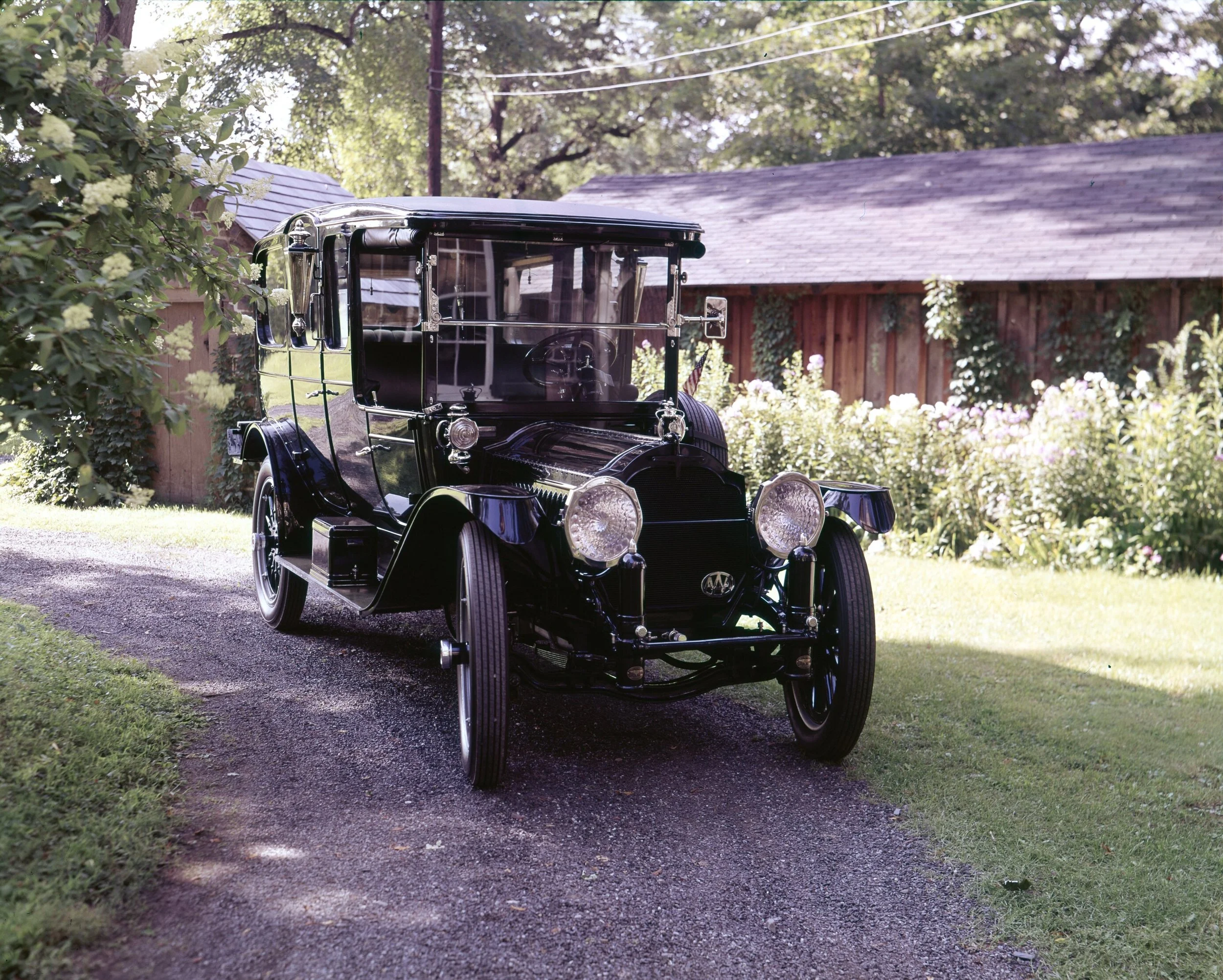 Packard 1914 Model 14-48 Seven-Passenger Limousine