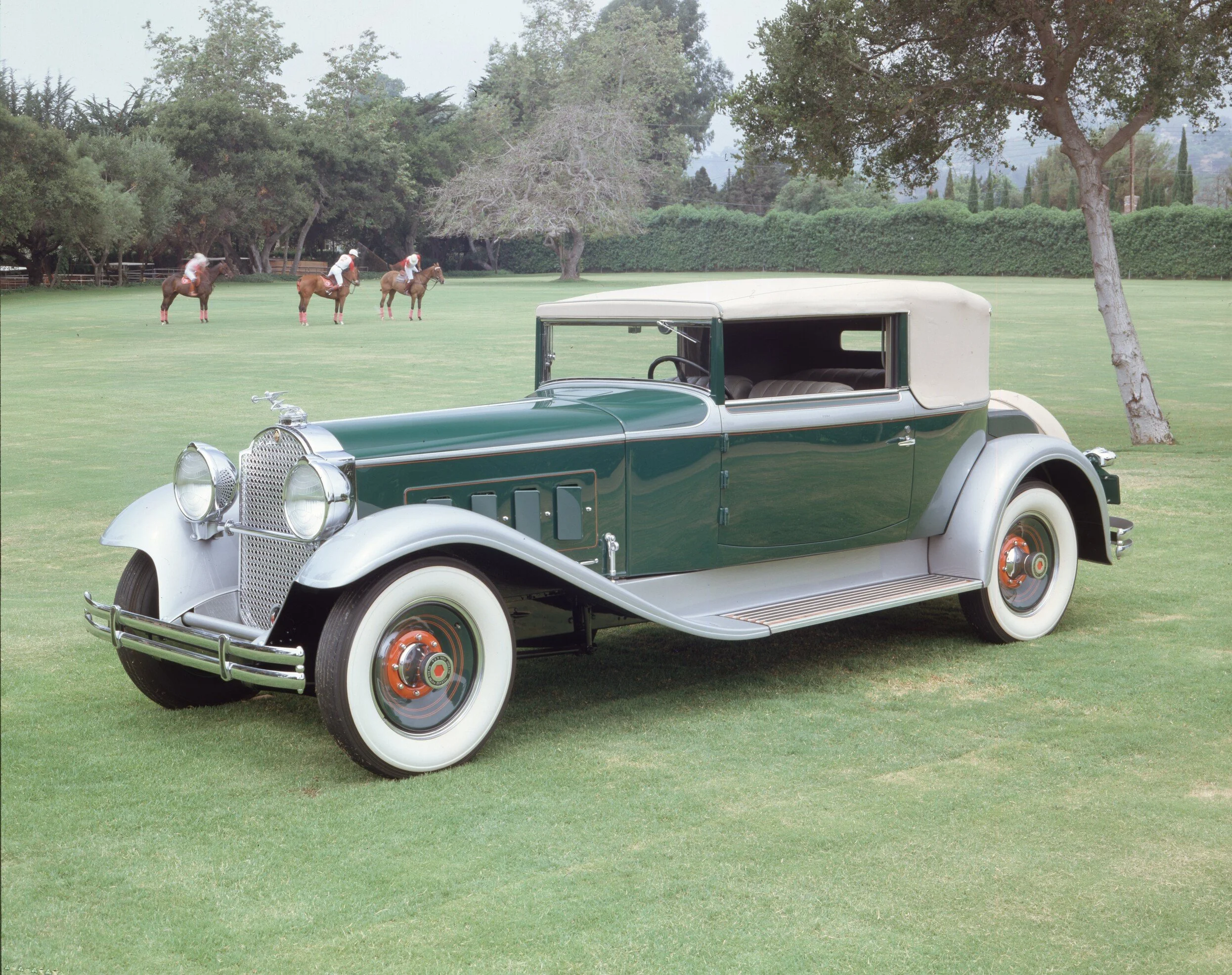 Packard 1930 745 Convertible Victoria