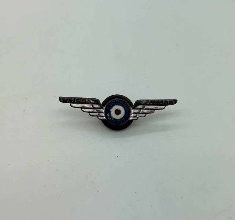 donate artifacts to America's Packard Museum