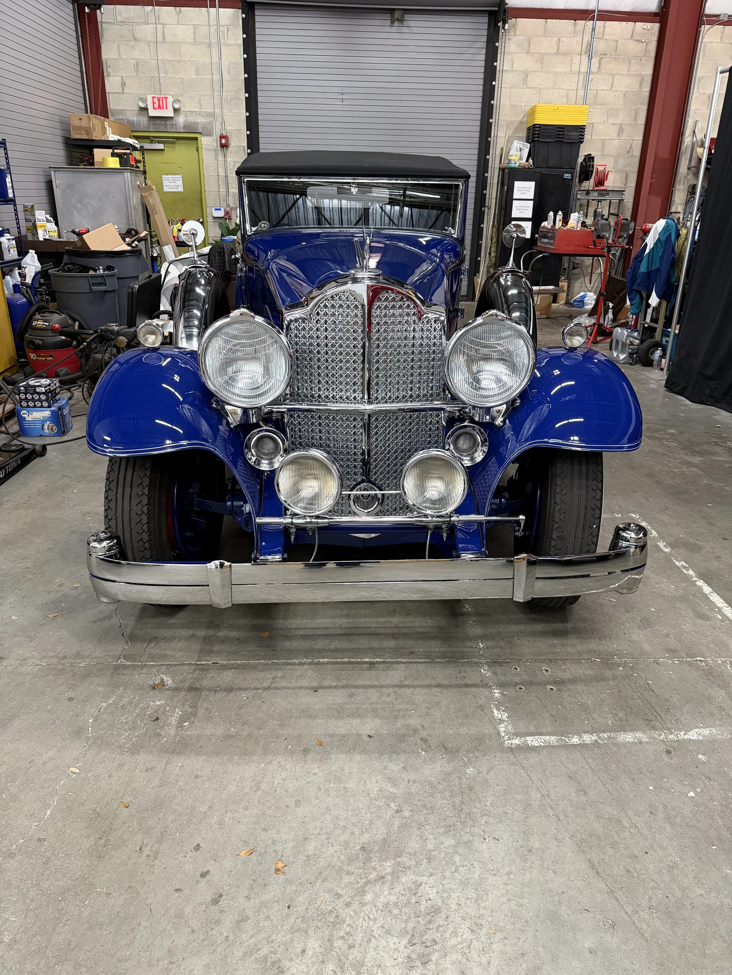 1932 Victoria Convertible (903) from Mr. Douglas.