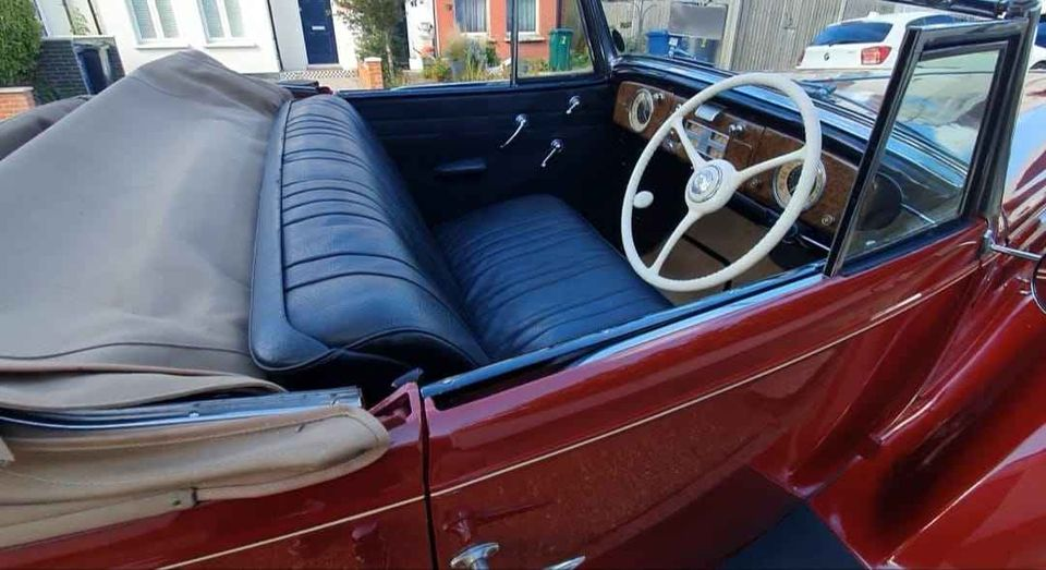 Mr. Todd's 1937 RHD 115 Convertible Coupe