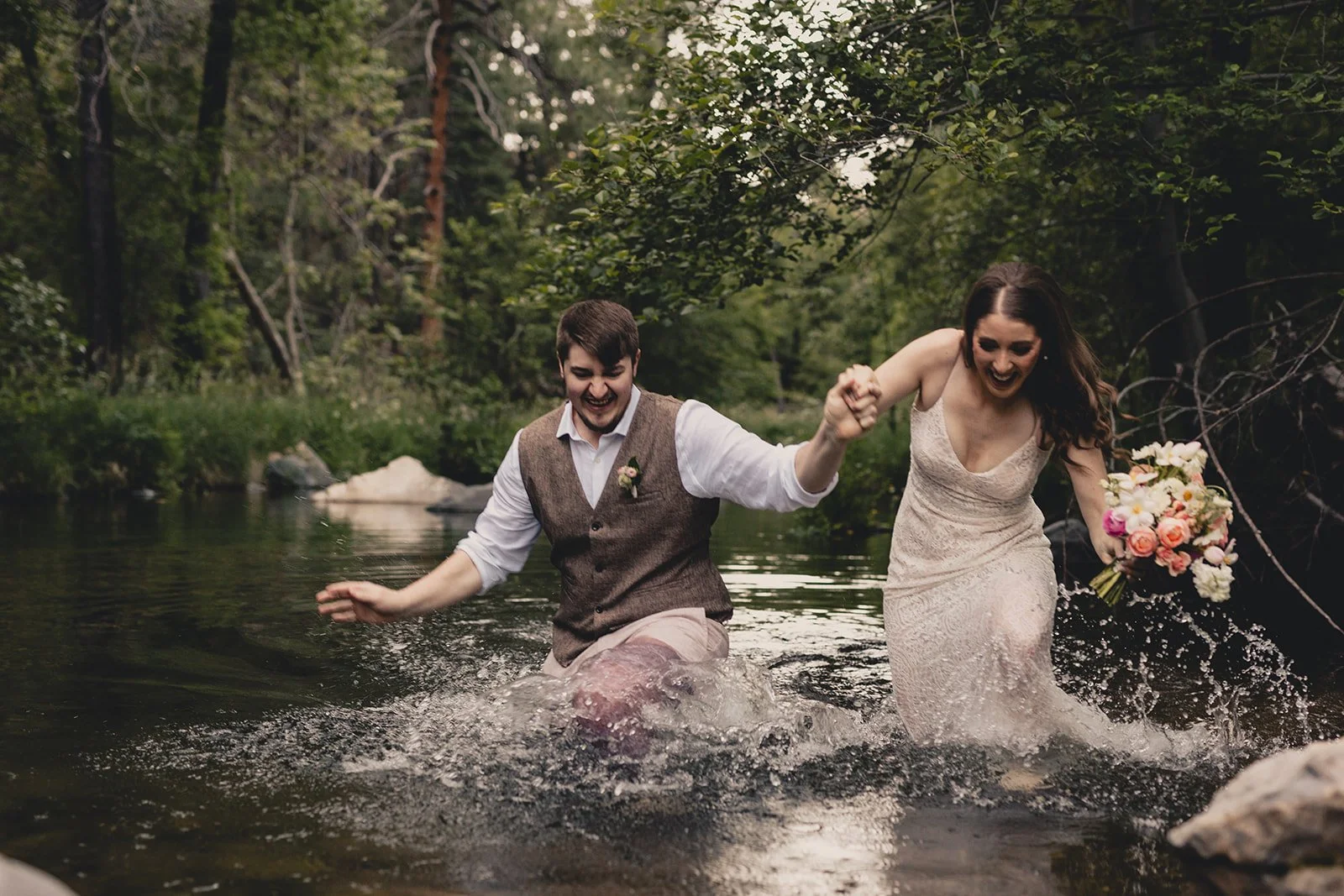Keeping it cool - 4 reasons to Get married in Sedona Oak Creek Canyon
