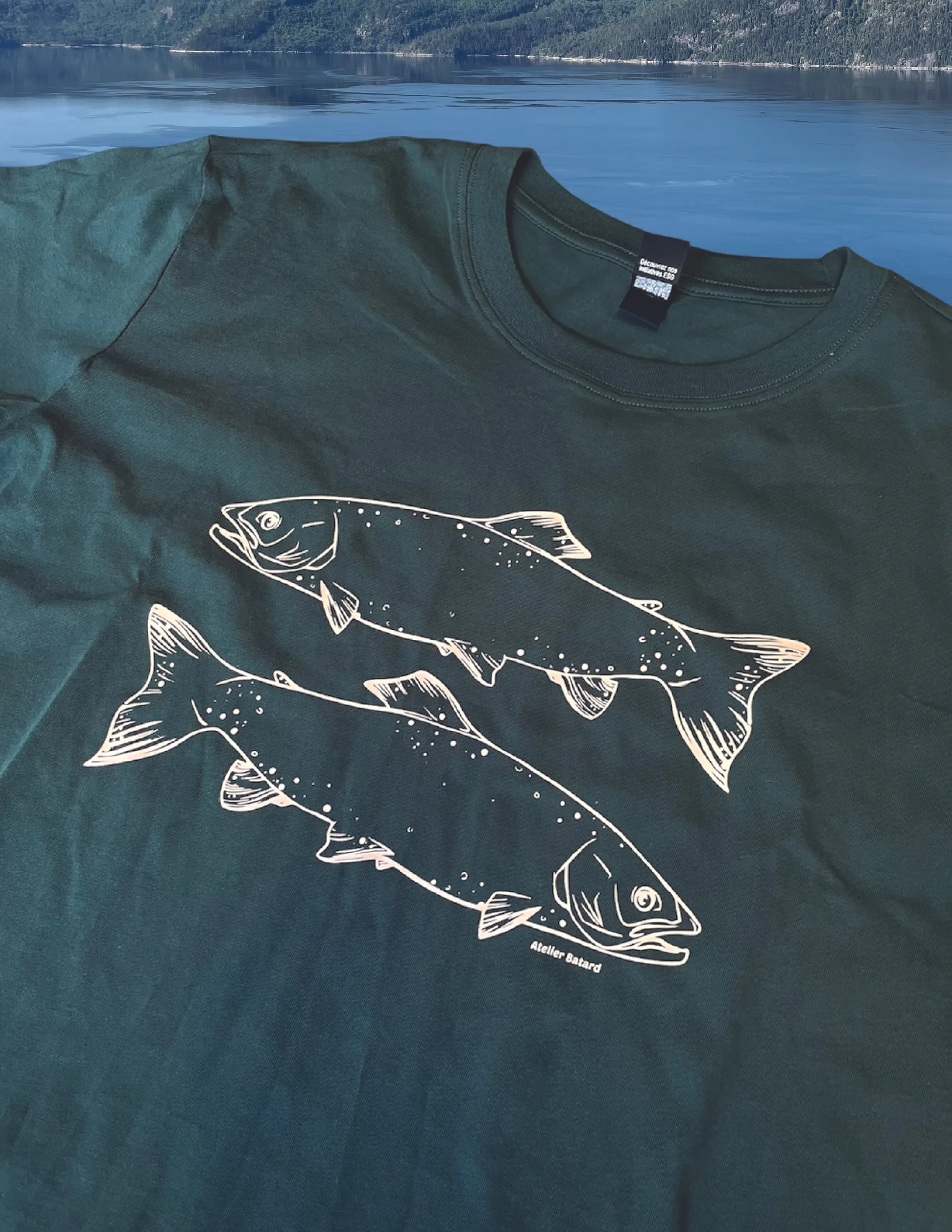 T-shirt truite gros plan.jpg