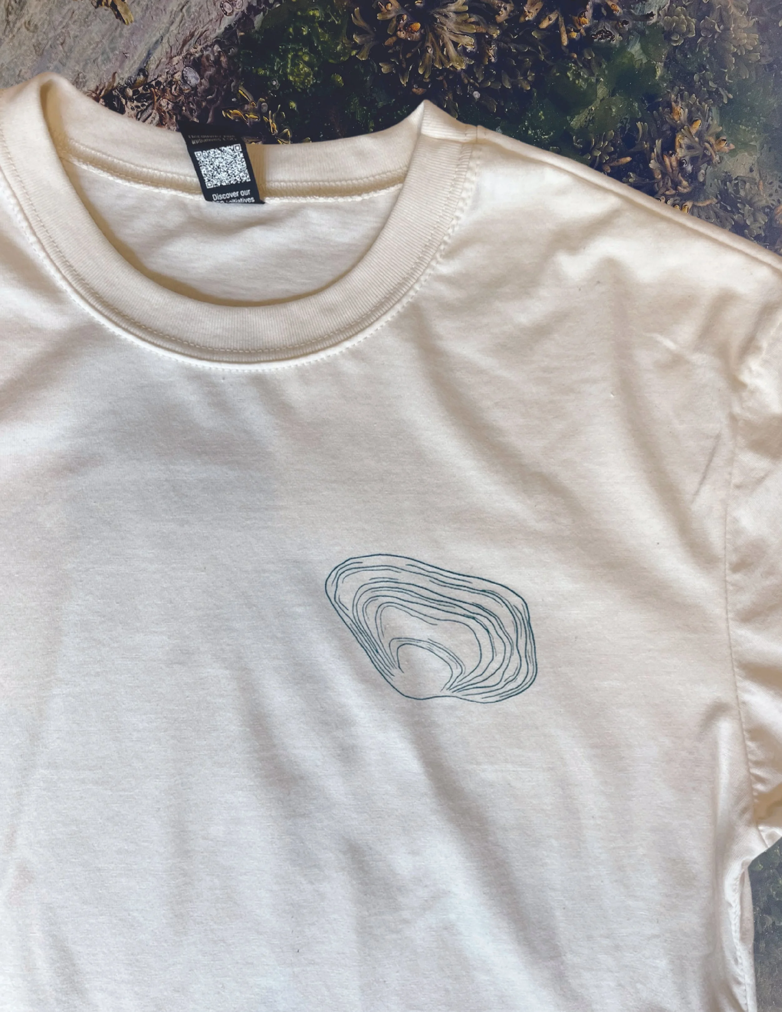 T-shirt gros plan littoral.jpg