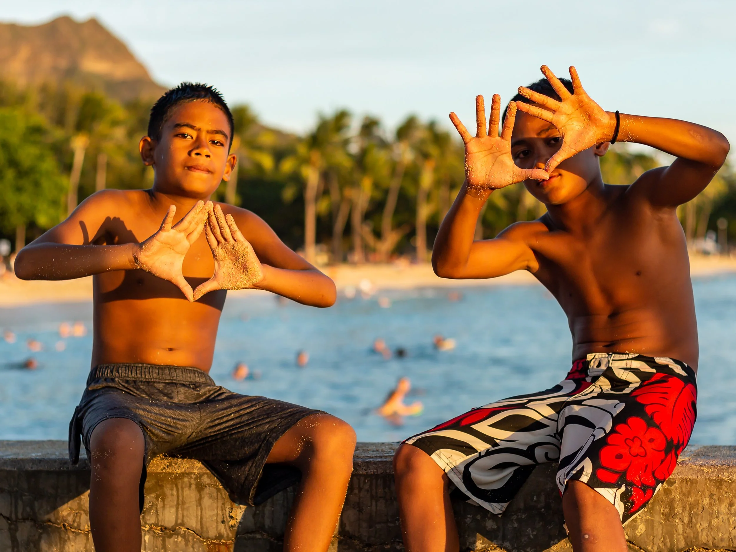 Waikiki Beach Wall-9768.jpg