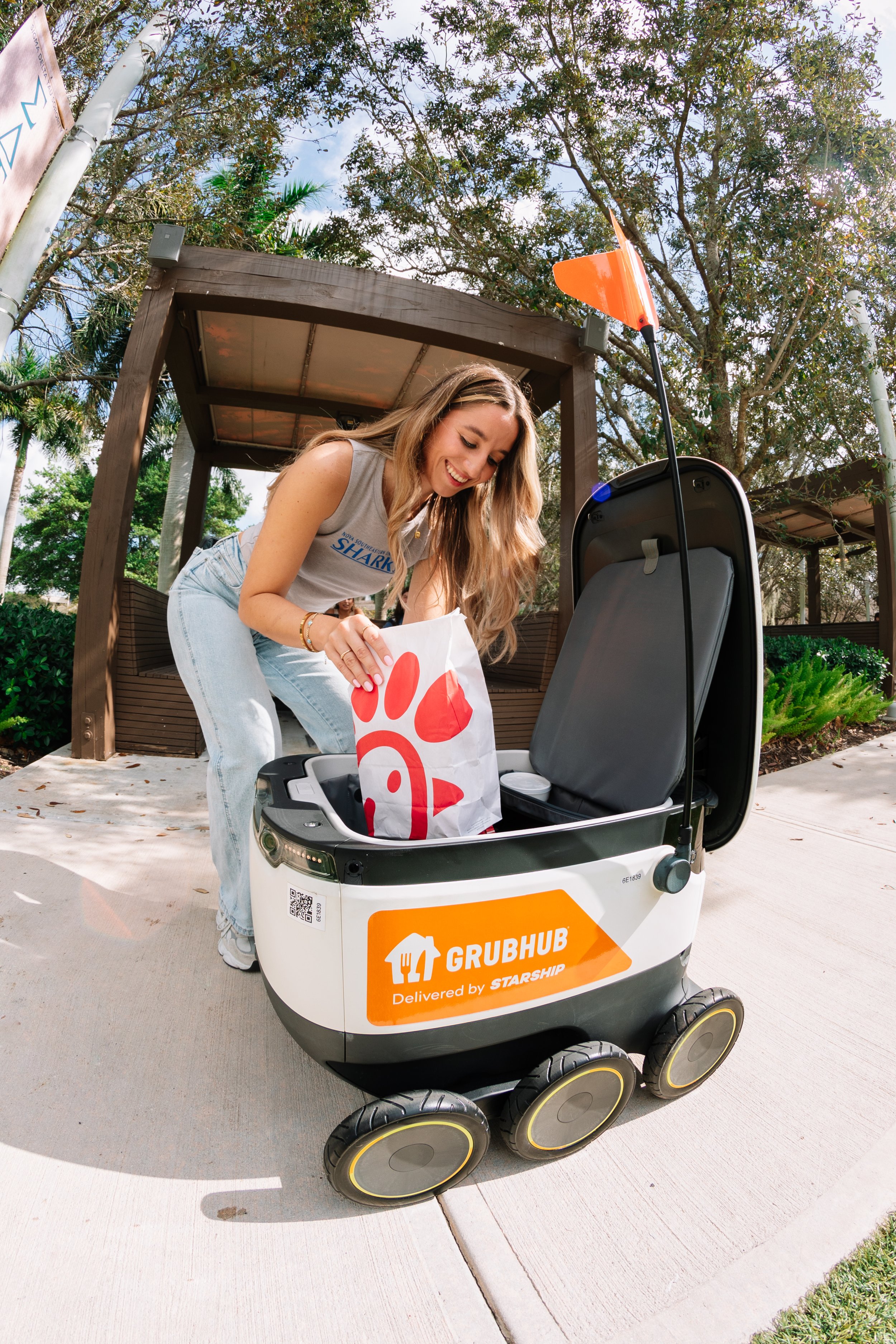 miami-commercial-branding-photographer-desiree-prieto-nsu1.JPG