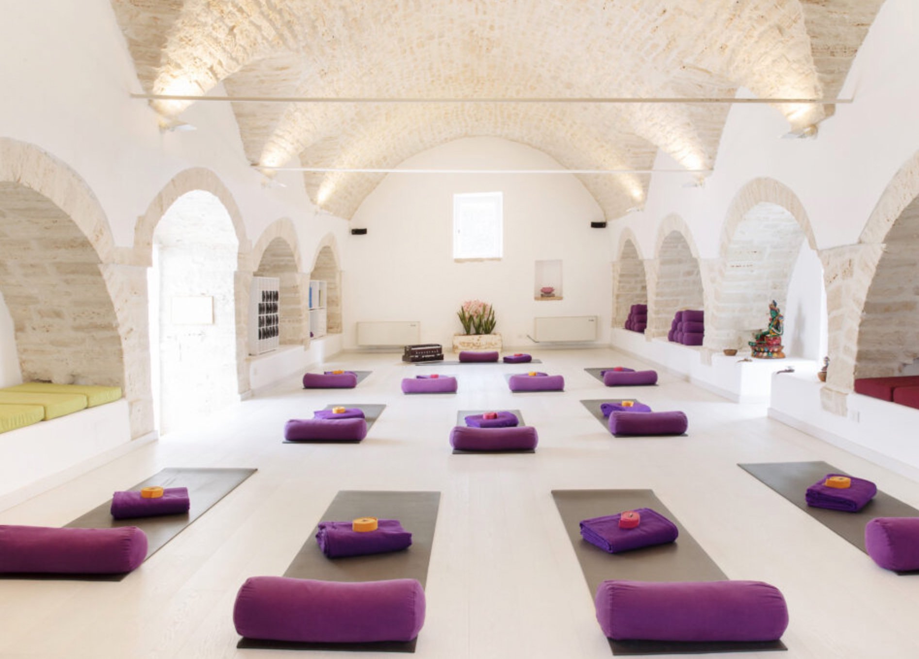 YOAS Puglia yoga studio.jpg