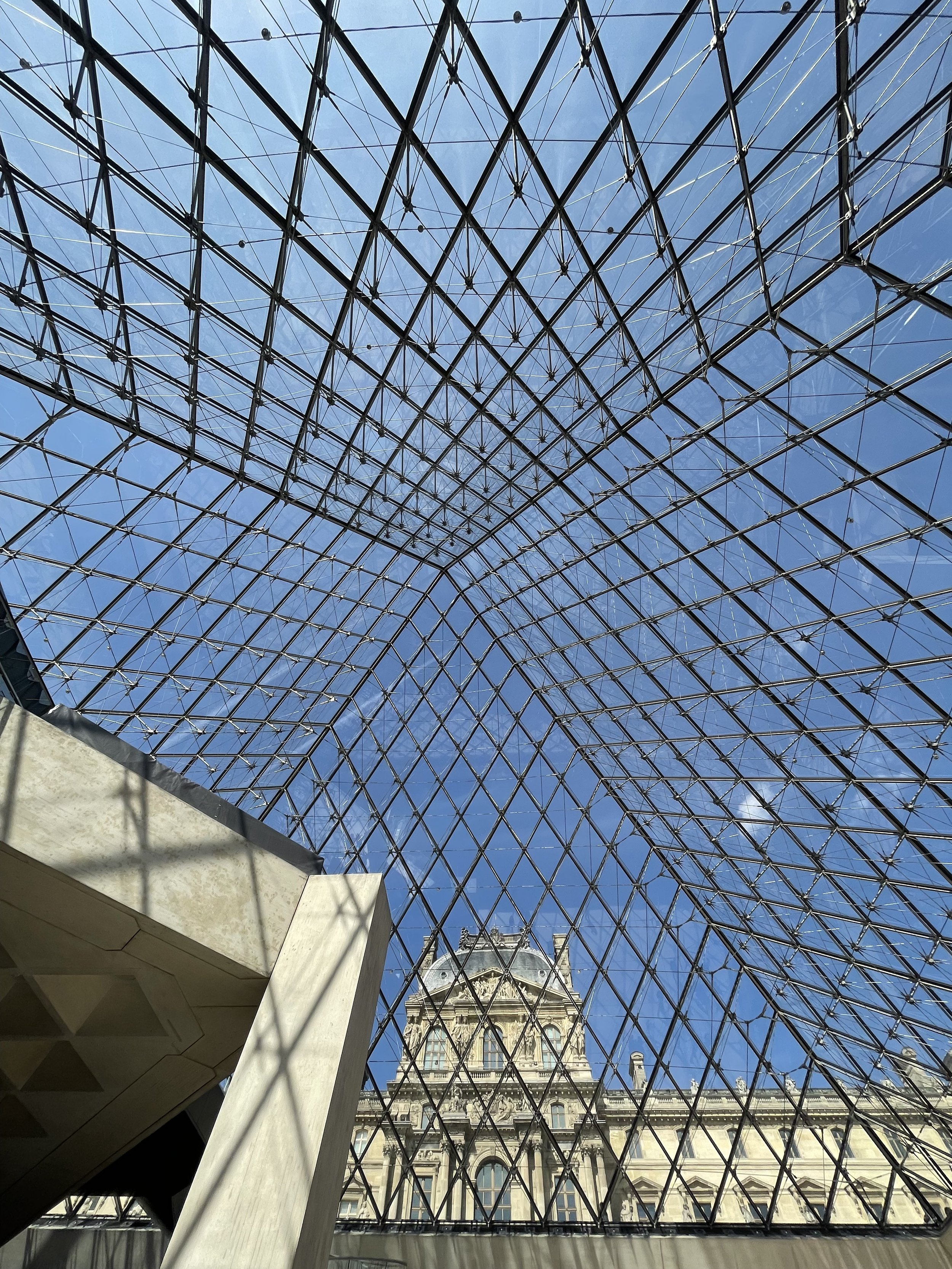 Paris, FR