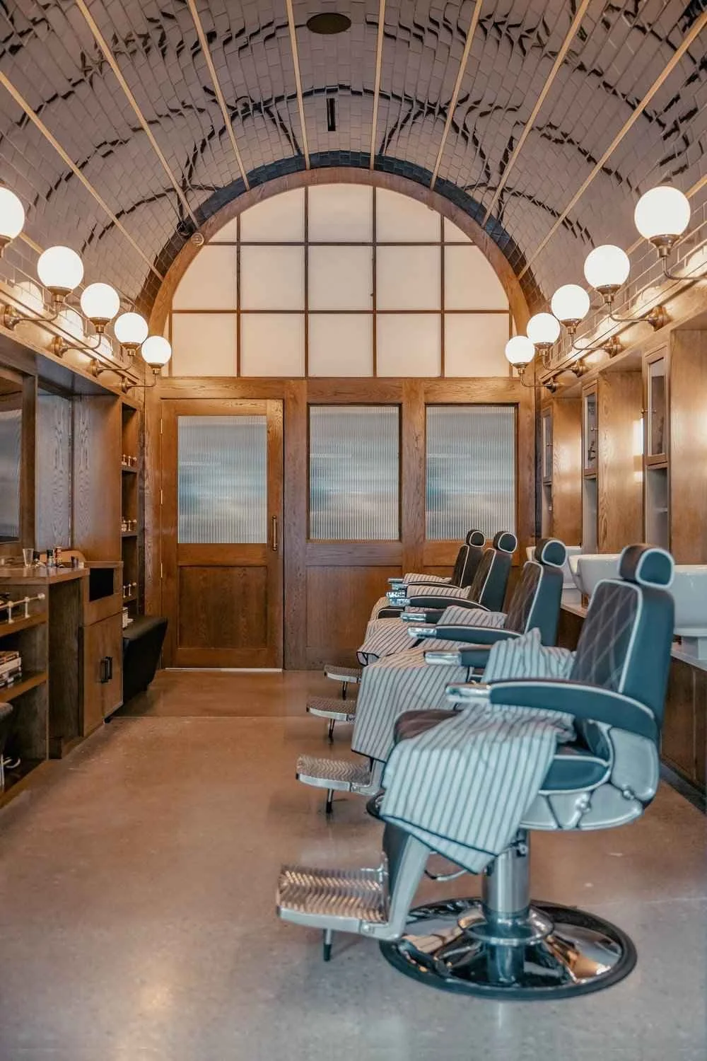 Mr. Winston's - Uptown Dallas Barbershop