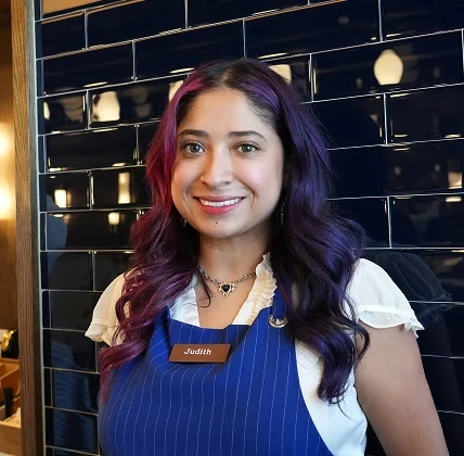 Judith-Preston-Hollow-Barber