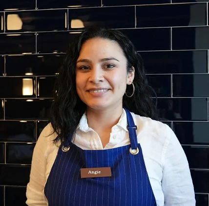 Angie-Preston-Hollow-Barber