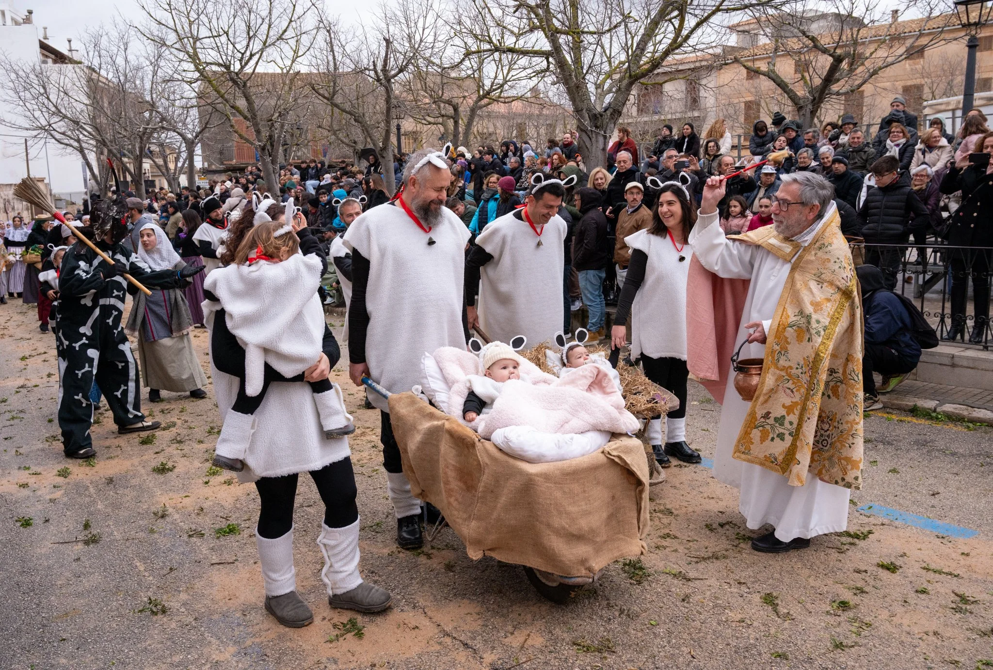 Mallorca - Sant Antoni Animal Blessing & Devils-54.jpg