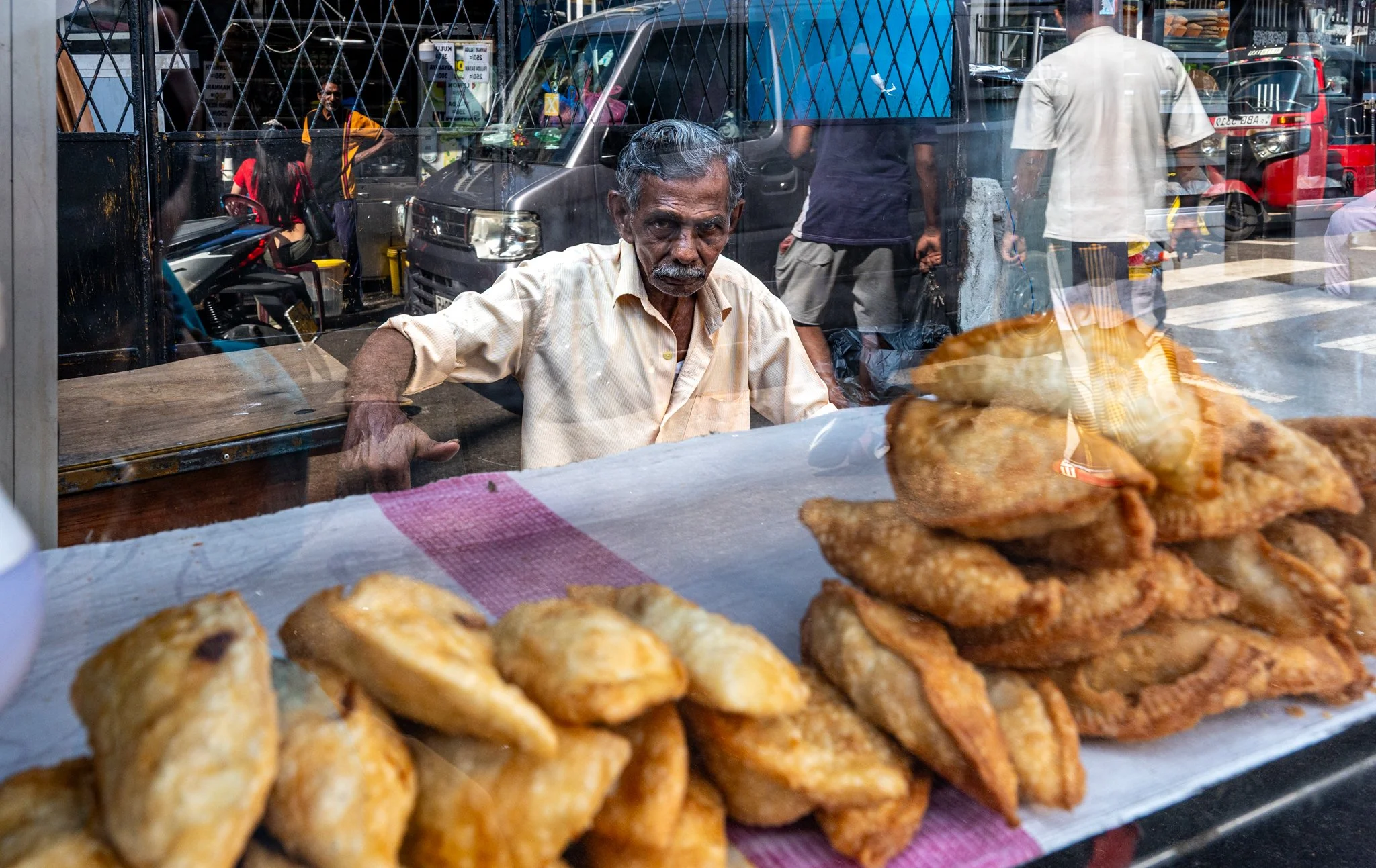 Sri Lanka_Colombo Area_copyright Buddha34-34.jpg