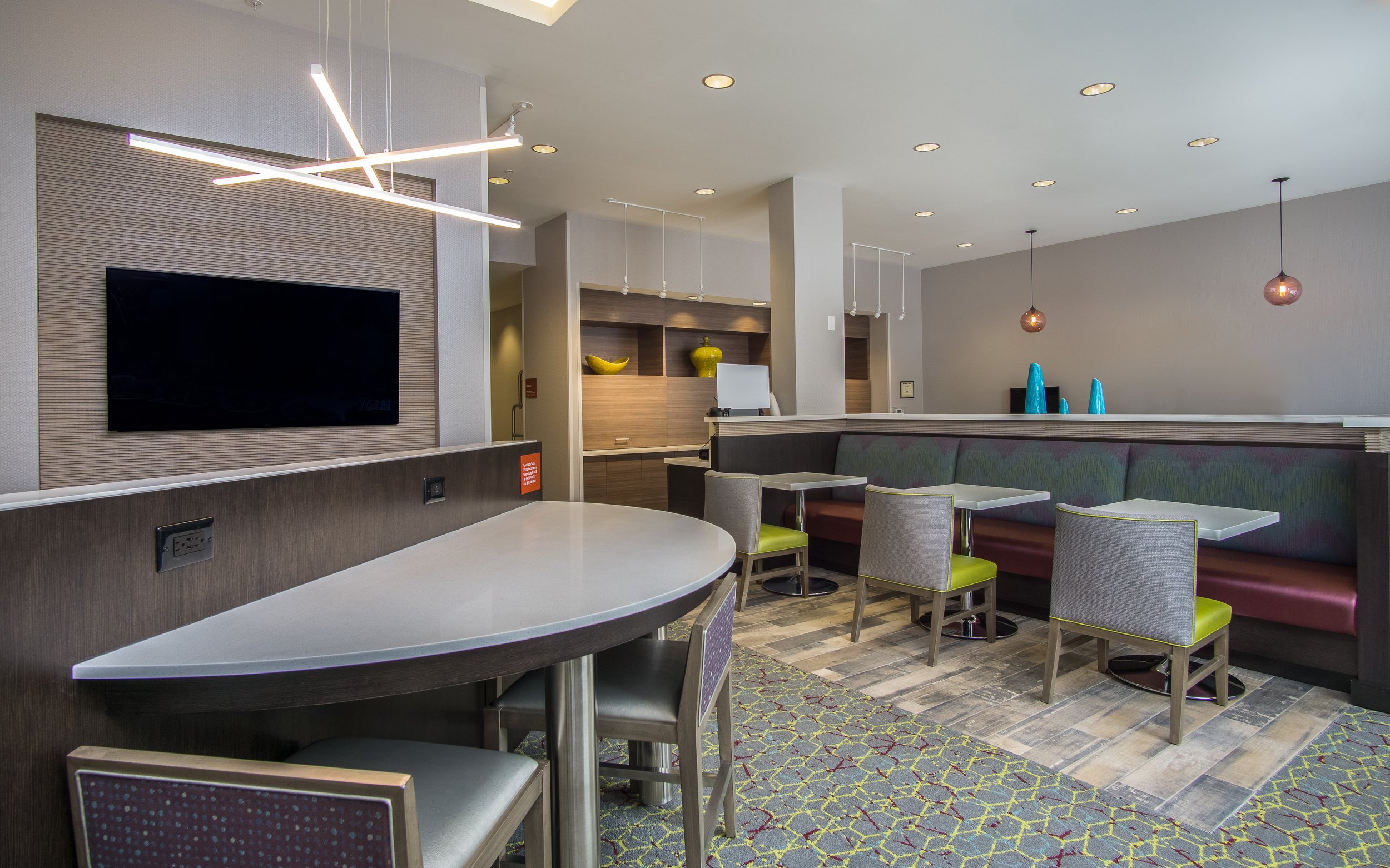 TownePlace Suites by Marriott lobby communal space