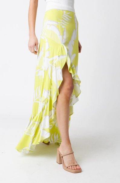 Resort Skirt Slit Detail.png