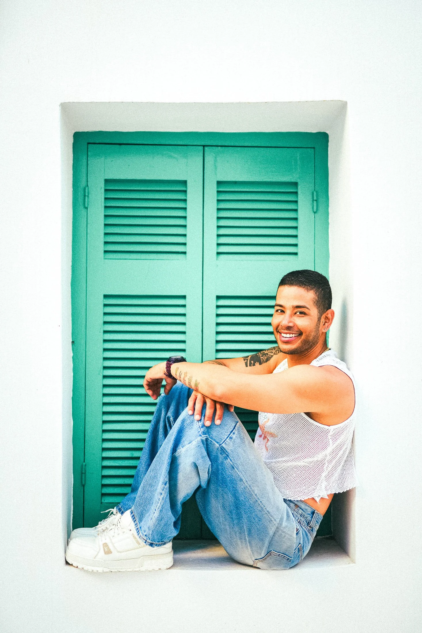 gay photoshoot mykonos.jpg