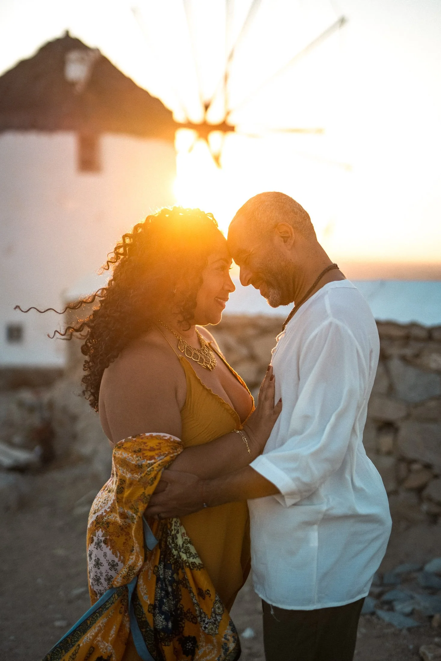 couple photoshoot mykonos