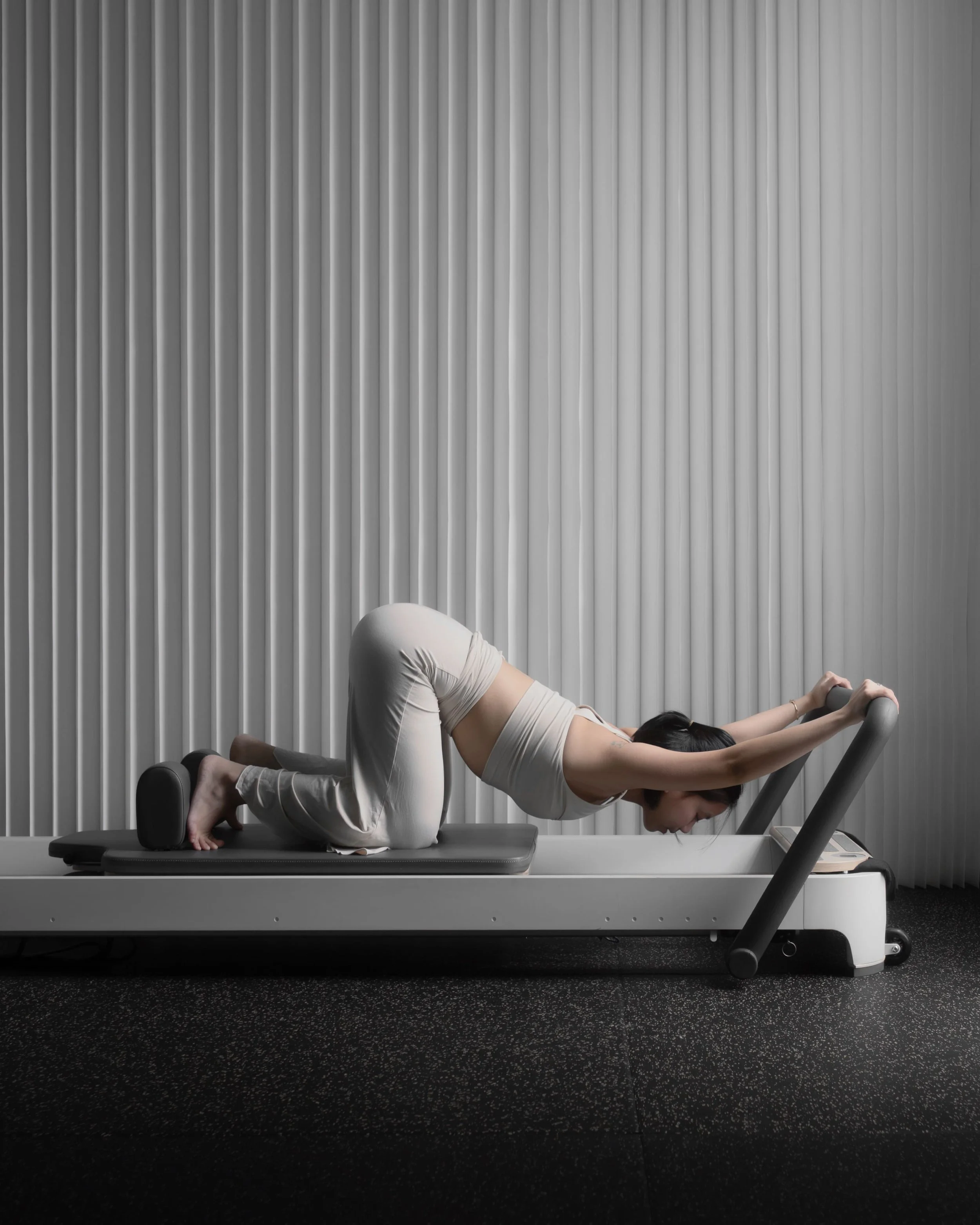 pilates-photography-melbourne-portrait-studio-13.jpg
