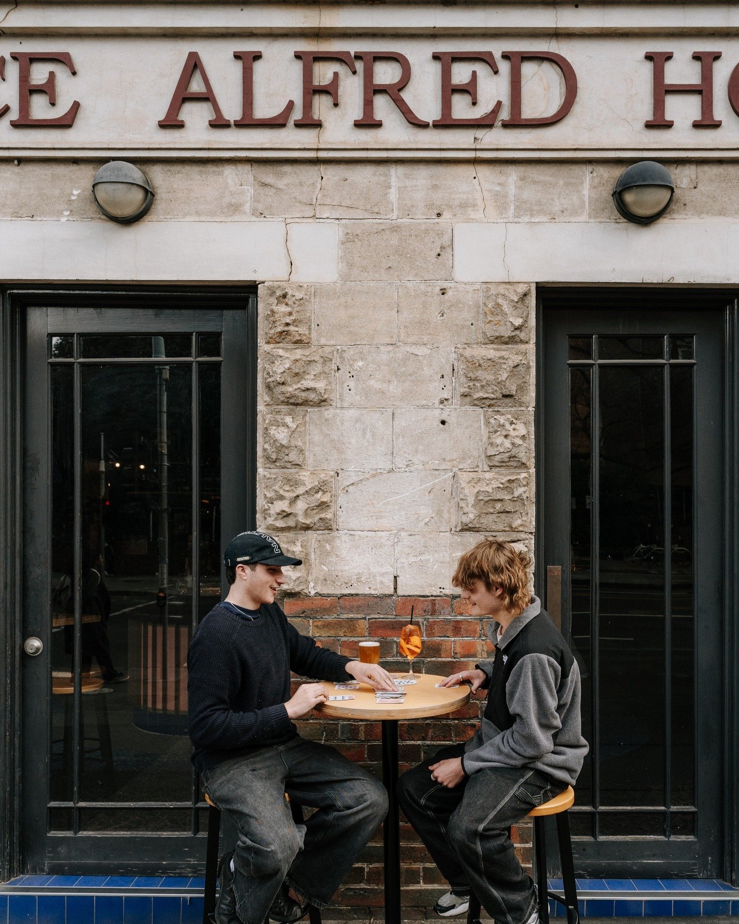 We 💙 our Locals so much we made you an app! 

Search 'The Locals Club' in all app stores and download to unlock all the secrets &amp; discounts that Carlton is whispering about... 

To get the ball rolling, we'll shout you a sign up drink 🍺

Link i