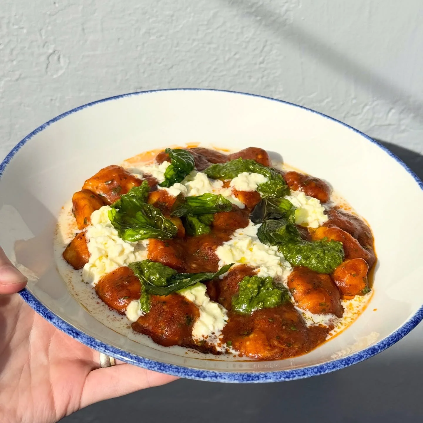 This is our mouthwatering gnocchi sugo!! The gnocchi is handmade by our talented chefs and truly melts in your mouth 🤤

$25 lunches every weekday (and it comes with a drink)!! 🍷

#melbournefoodie #melbournepubs #melbournecheapeats #melbournepub #pr