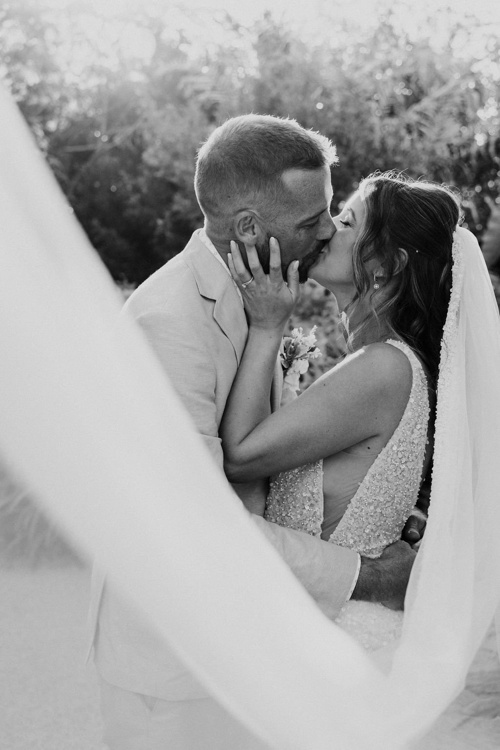 YangaroWeddings_AlexandMarcel_NeilHolePhotography_lowres (318).jpg