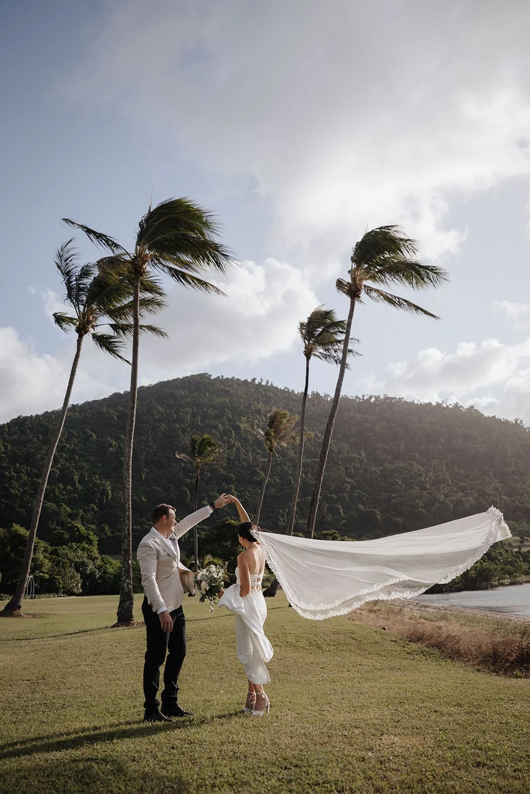 Yangaro_Wedding_Whitsundays_CassandraandDrew_WhiteImages (40).jpg