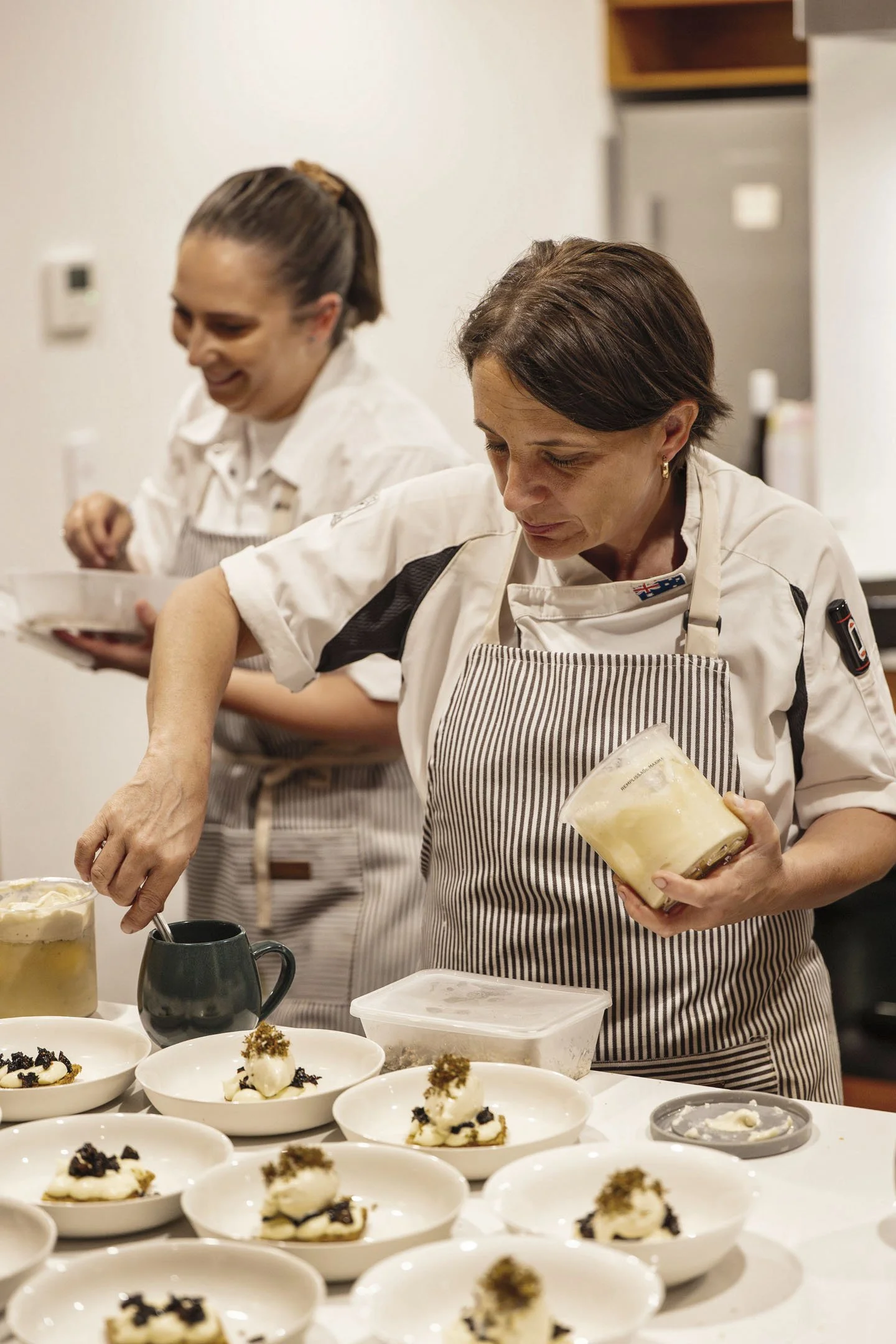 yangaro-laura-sharrad-foodie-retreat-whitsundays-2025 (65).jpg