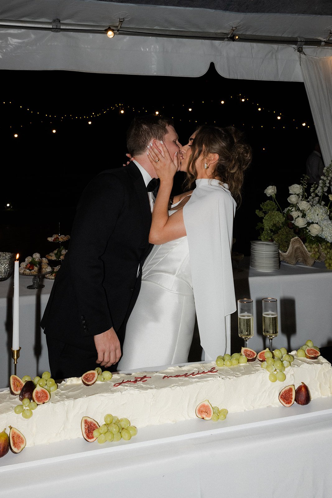 Yangaro_Weddings_Whitsundays_RachaelandTyler_BennedictSutton (75).jpg