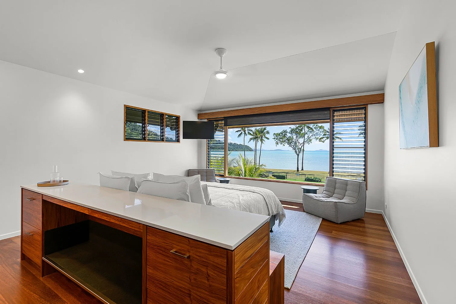 Yangaro_Resort_Cerulean_Luxury_Villa (48).jpg