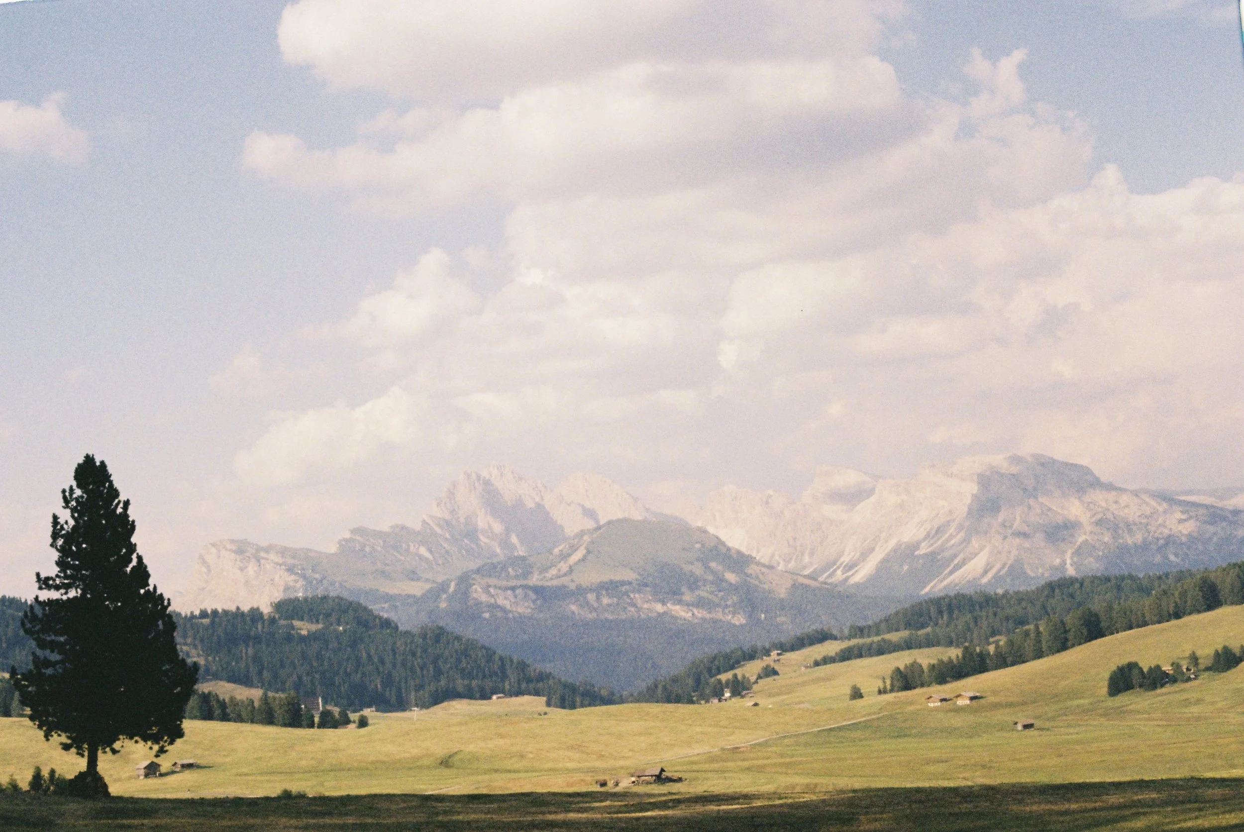 R1-00940-011A.JPG