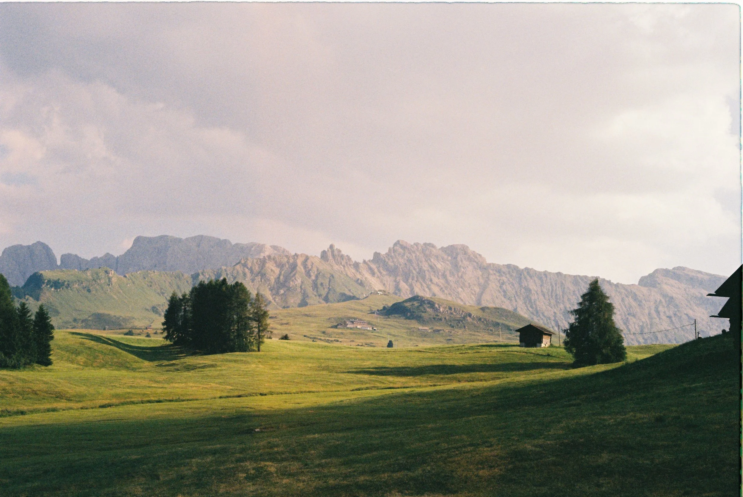 R1-00940-010A.JPG