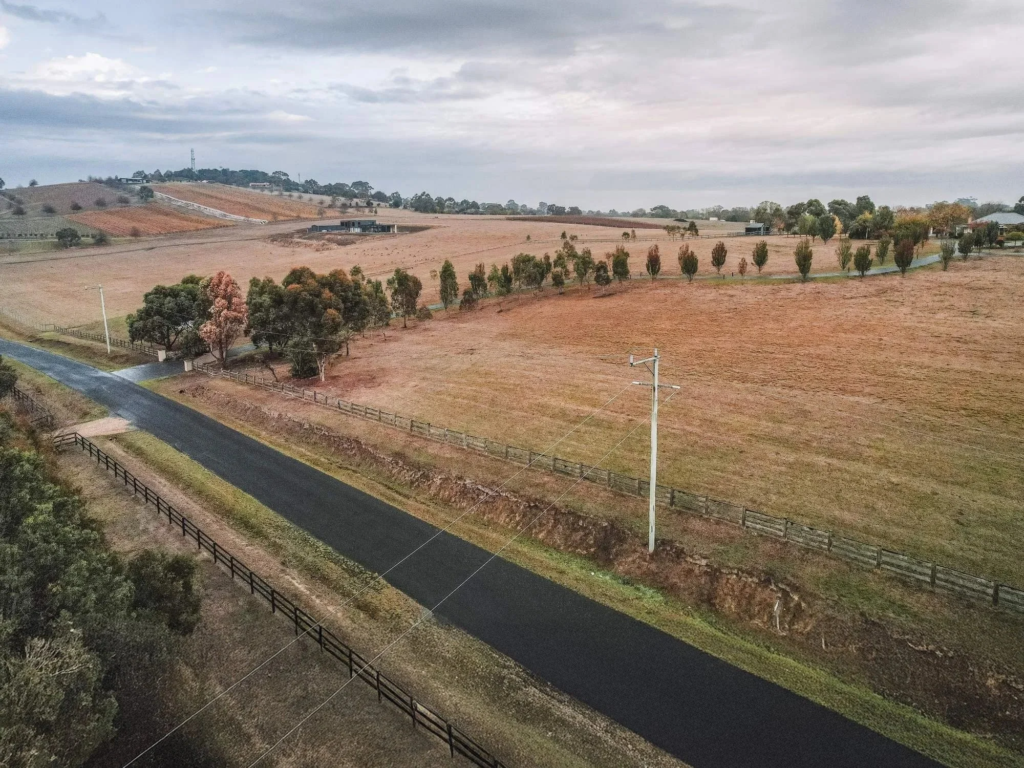Kangaroo_Ground_3-Rail_Post_and_Rail_Fence_Macrocarpa_Fitzroy_Timber_Gate_4.1.jpg