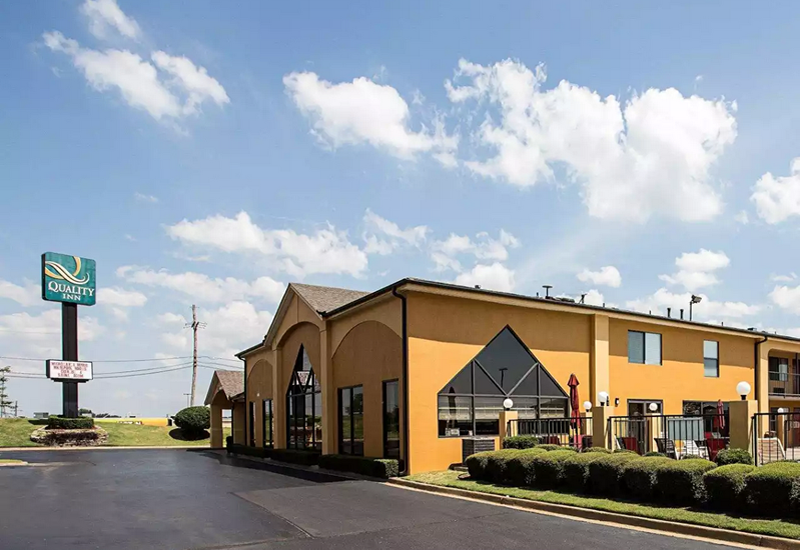 quality inn.png