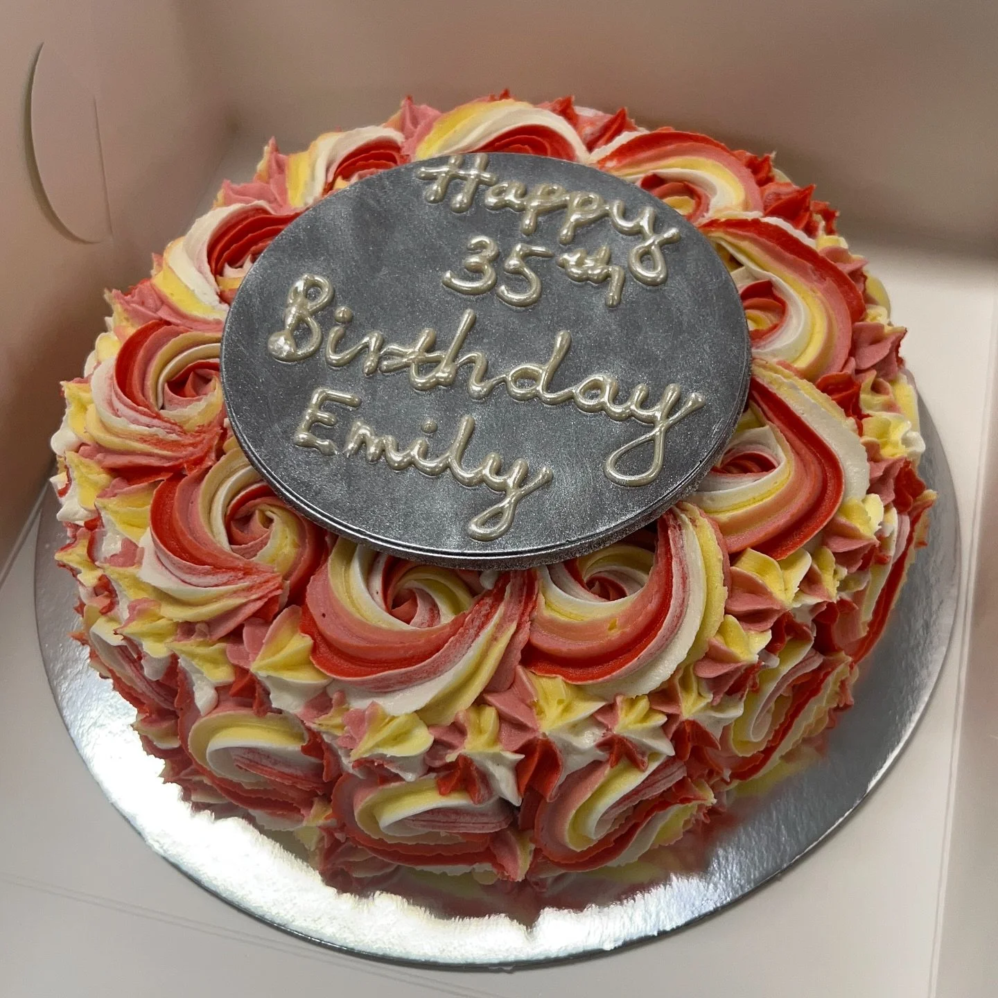 A Rainbow Swirl Cake! 🎂
Customisable to the colours of your choice 😊

Find us online under &lsquo;Celebration Cakes&rsquo; or contact us to order 0435 055 997

#vegan #veganglutenfree #veganmelbourne #glutenfreemelbourne #coeliacmelbourne #coeliac 