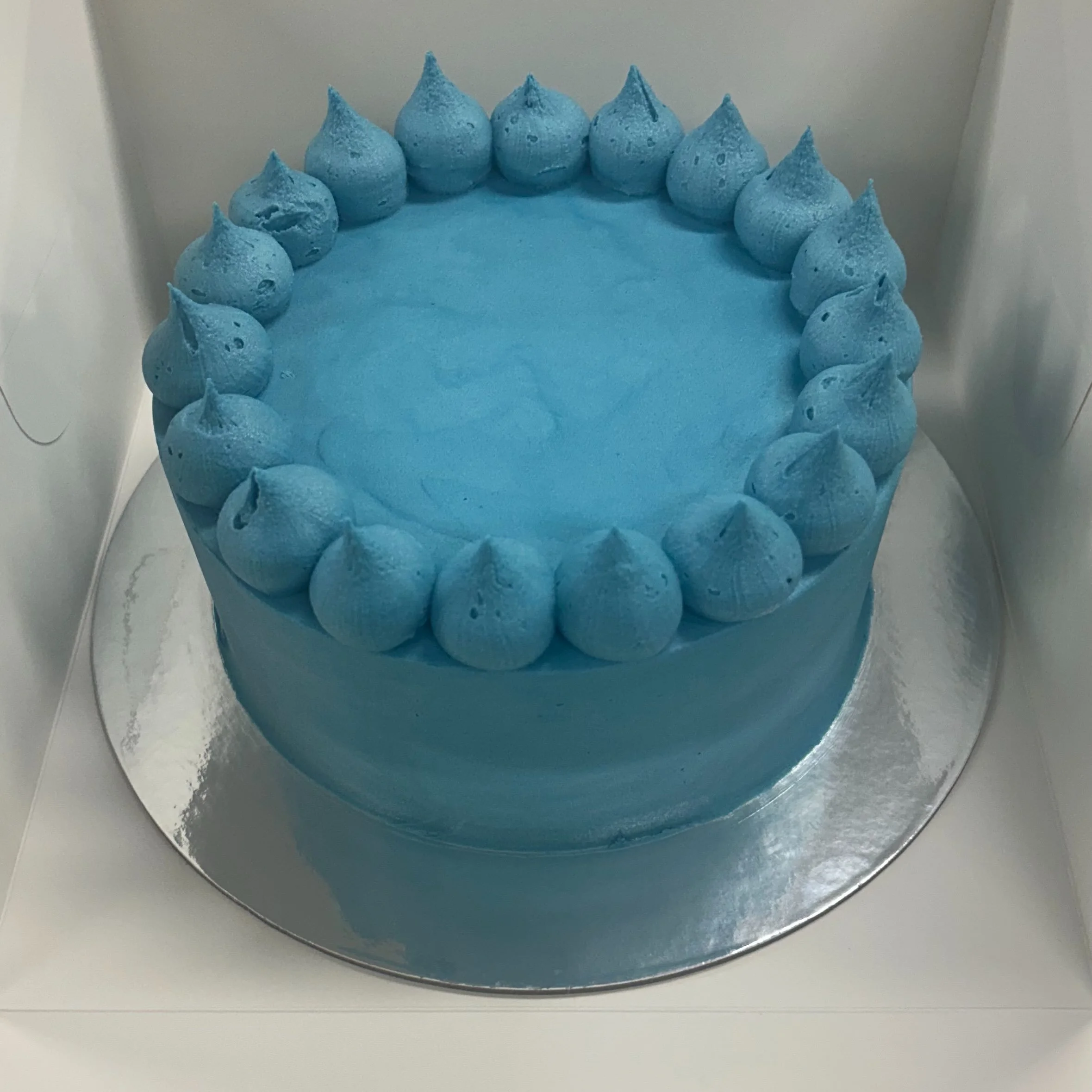 A customised Celebration Cake 💙🩵

100% GLUTEN FREE, VEGAN &amp; NUT FREE! 

Have a specific cake decoration in mind? Contact us to see if we can help 😊

Contact us (03) 9762 6768

Pick up direct from our factory in Chirnside Park
M-F 8am-4pm: 
📍5